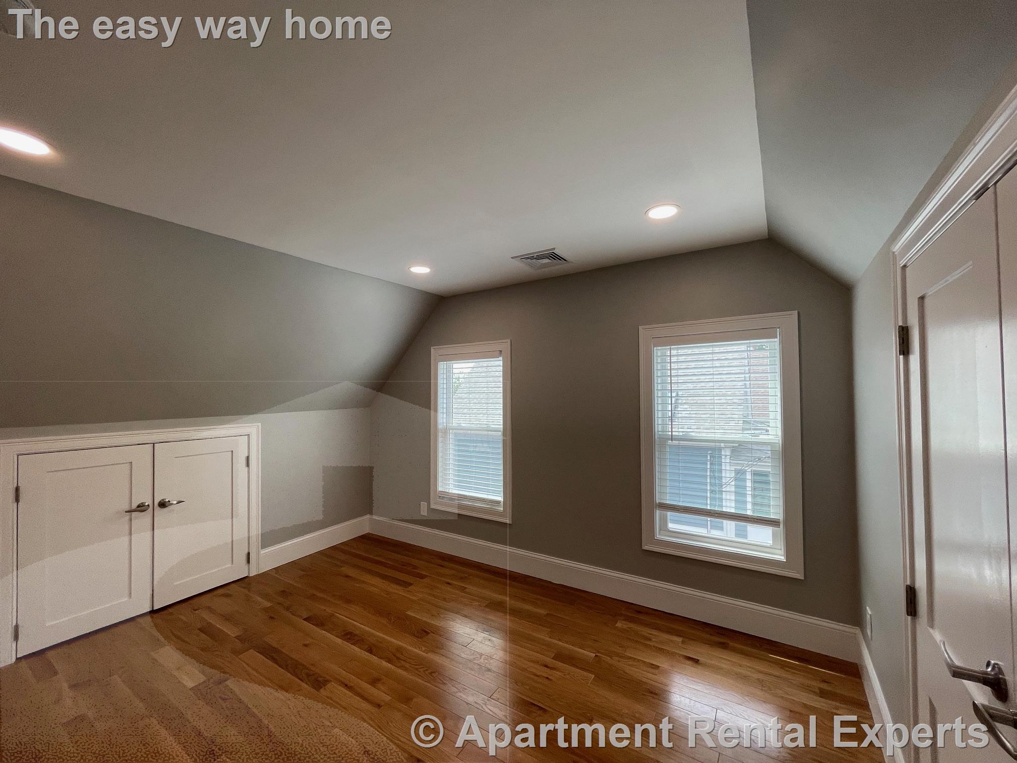 20 Cutter Ave, Davis Square