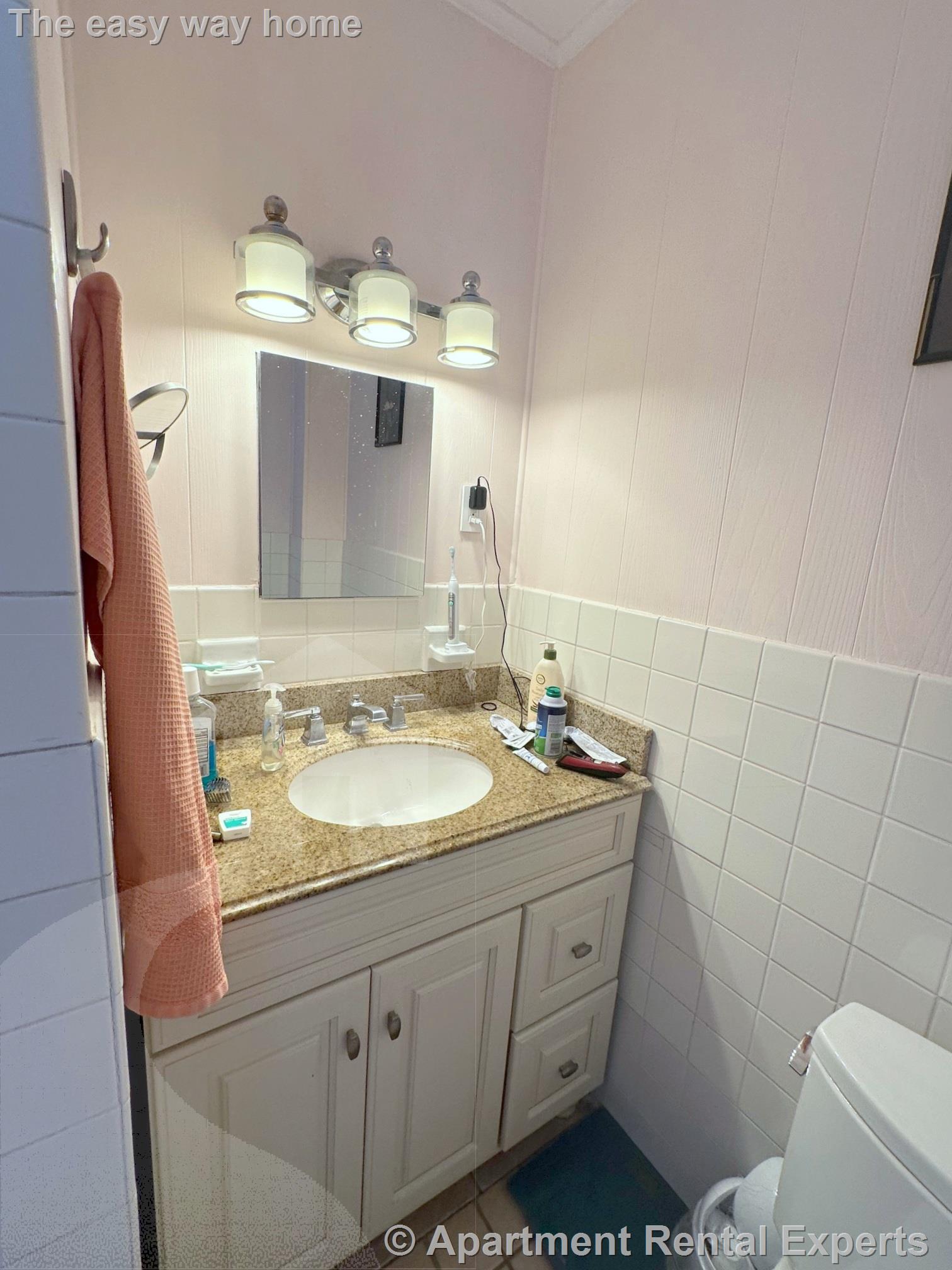 261 Mt Auburn St, Harvard Square