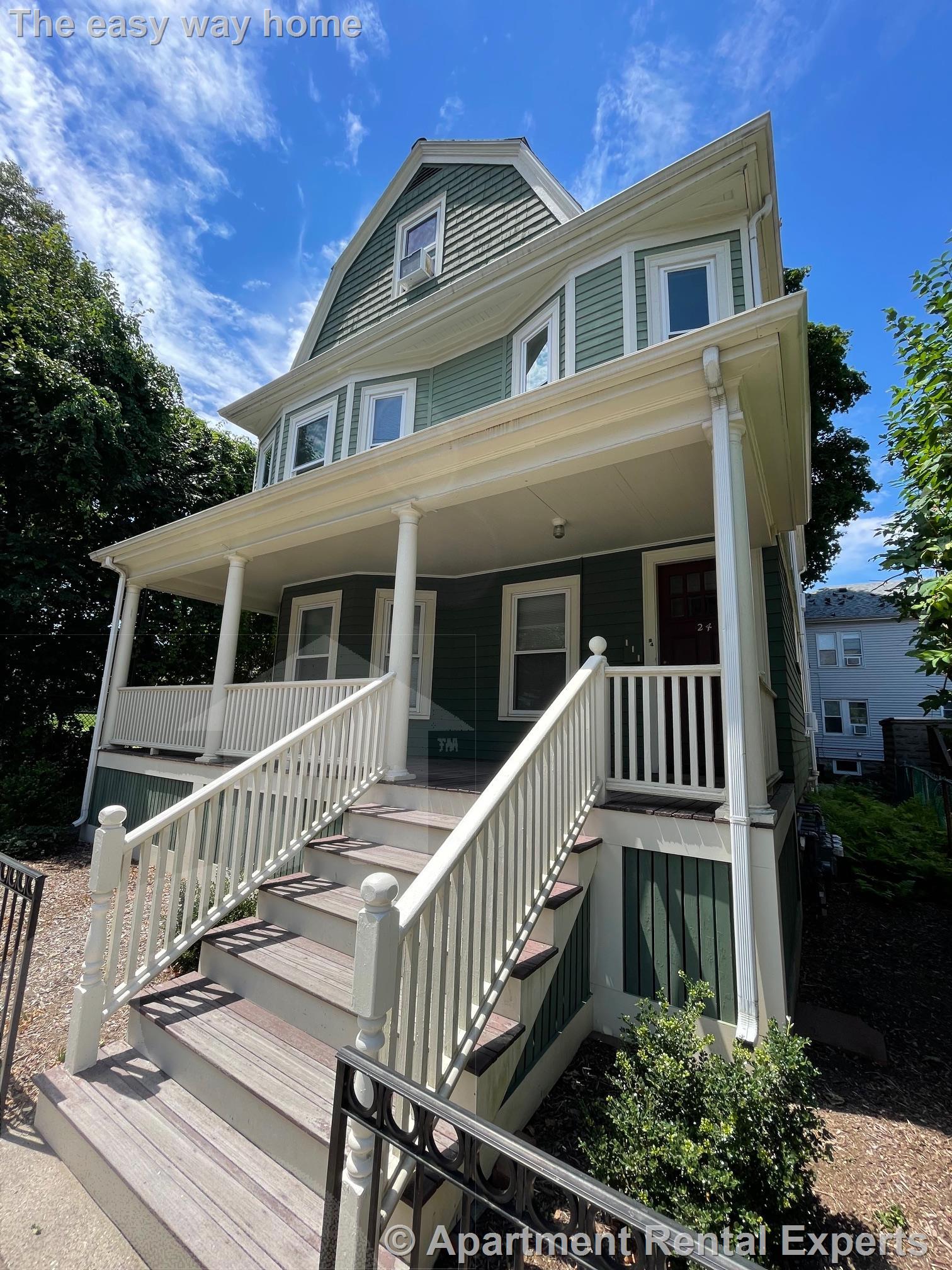 24 Simpson Ave, Davis Square