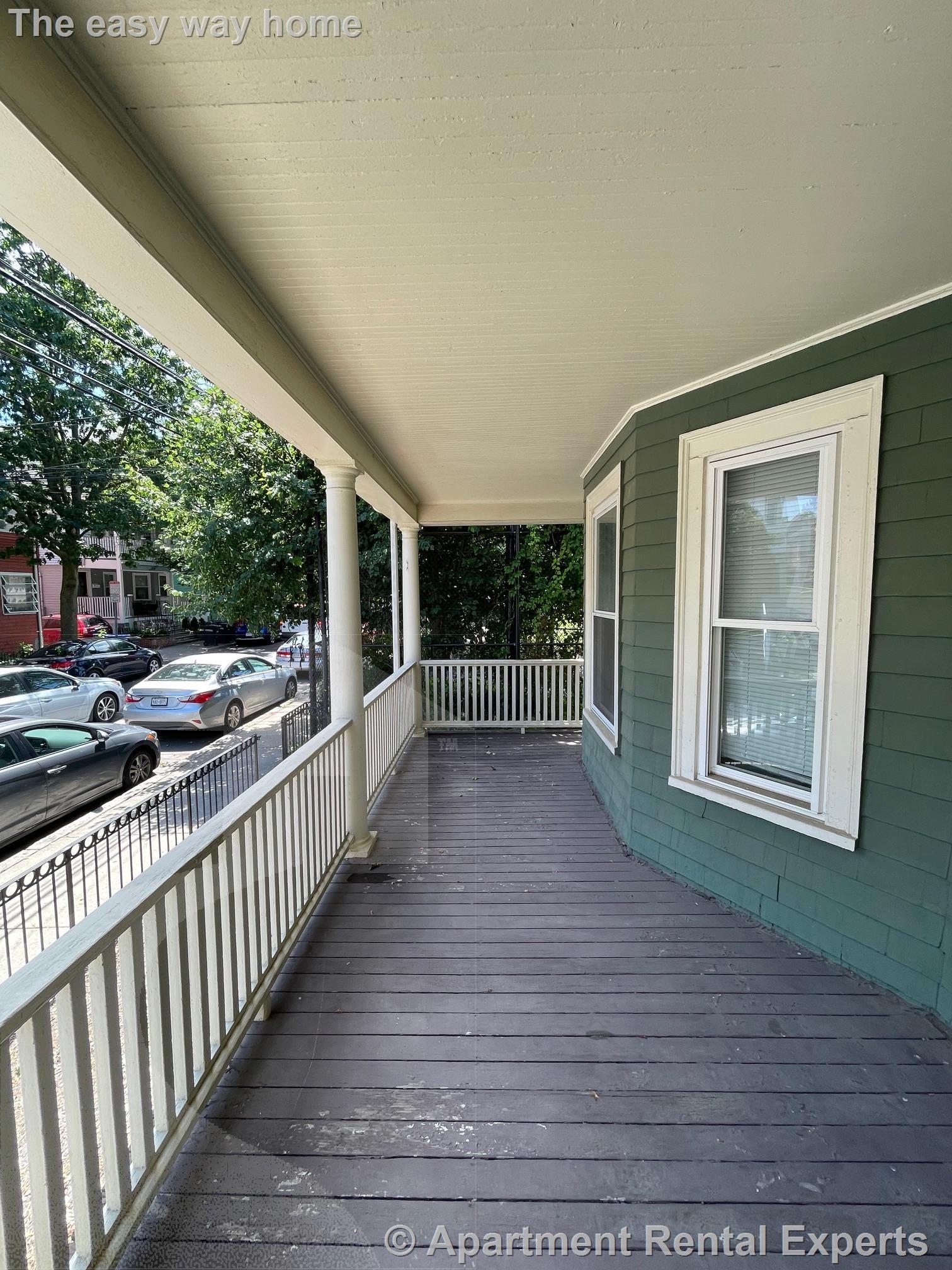 24 Simpson Ave, Davis Square