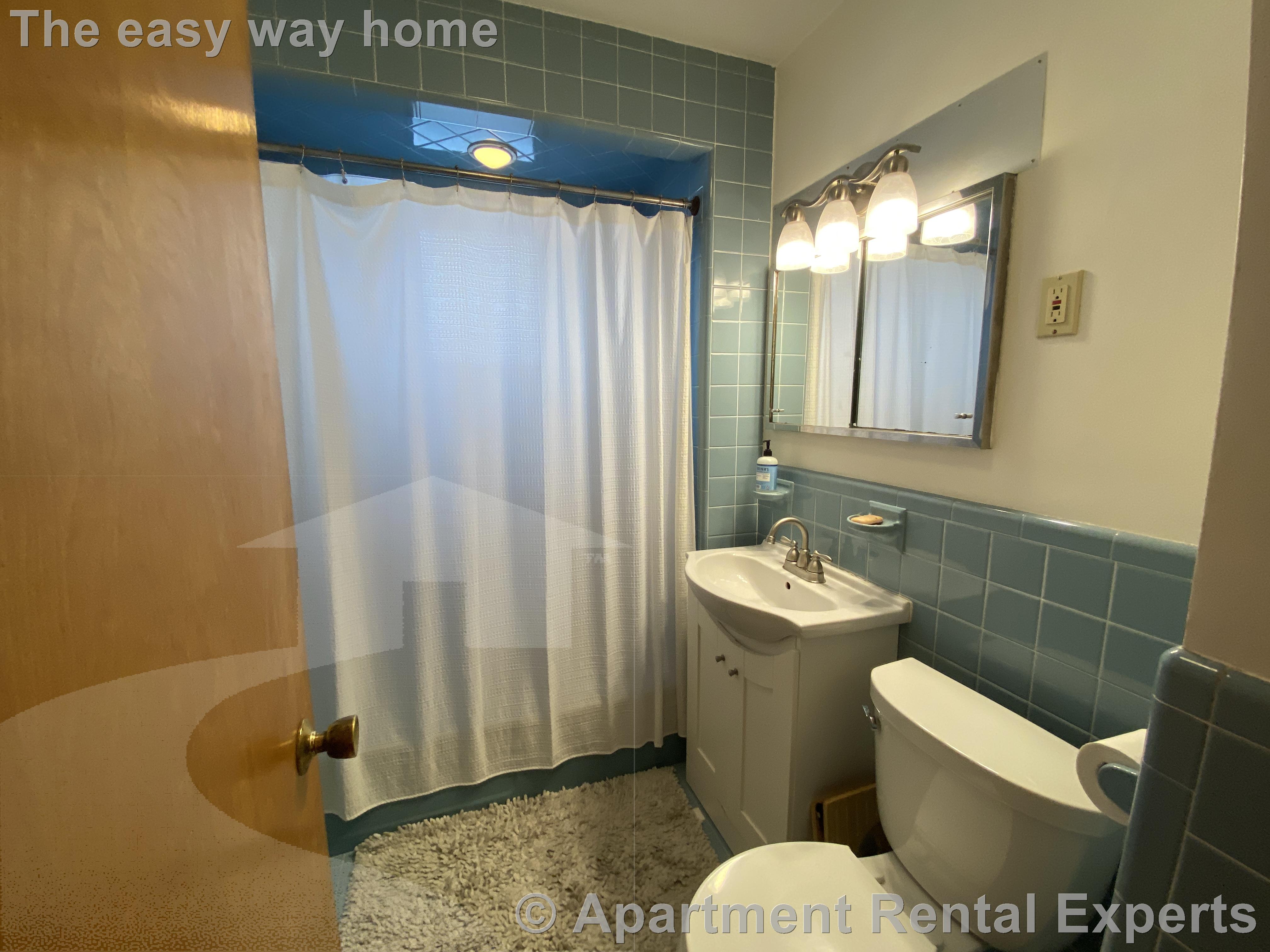 102 Raymond Ave, Teele Square