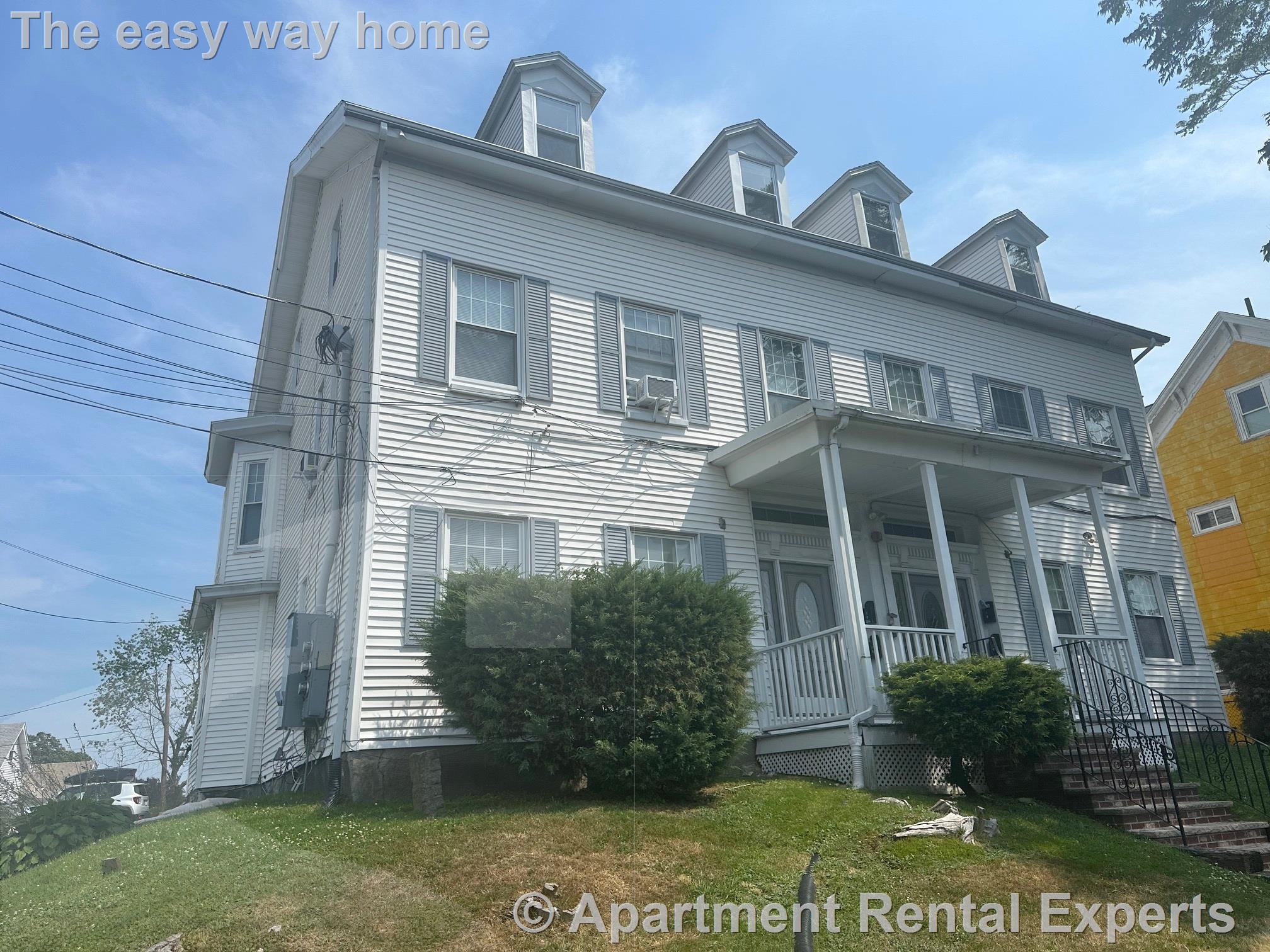 14 Rockland Pl, Malden Center