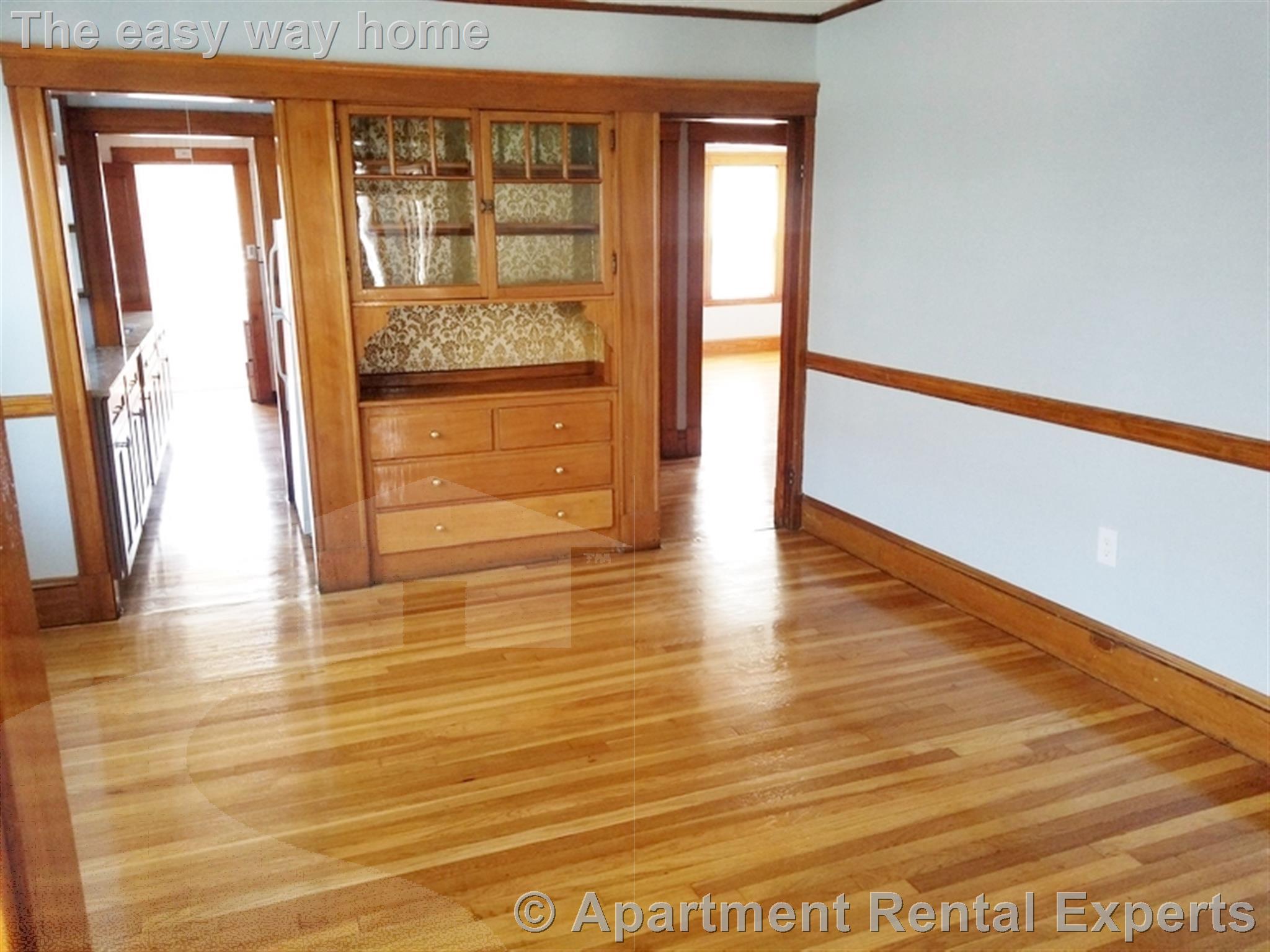 18 Governor Winthrop Rd, Ten Hills