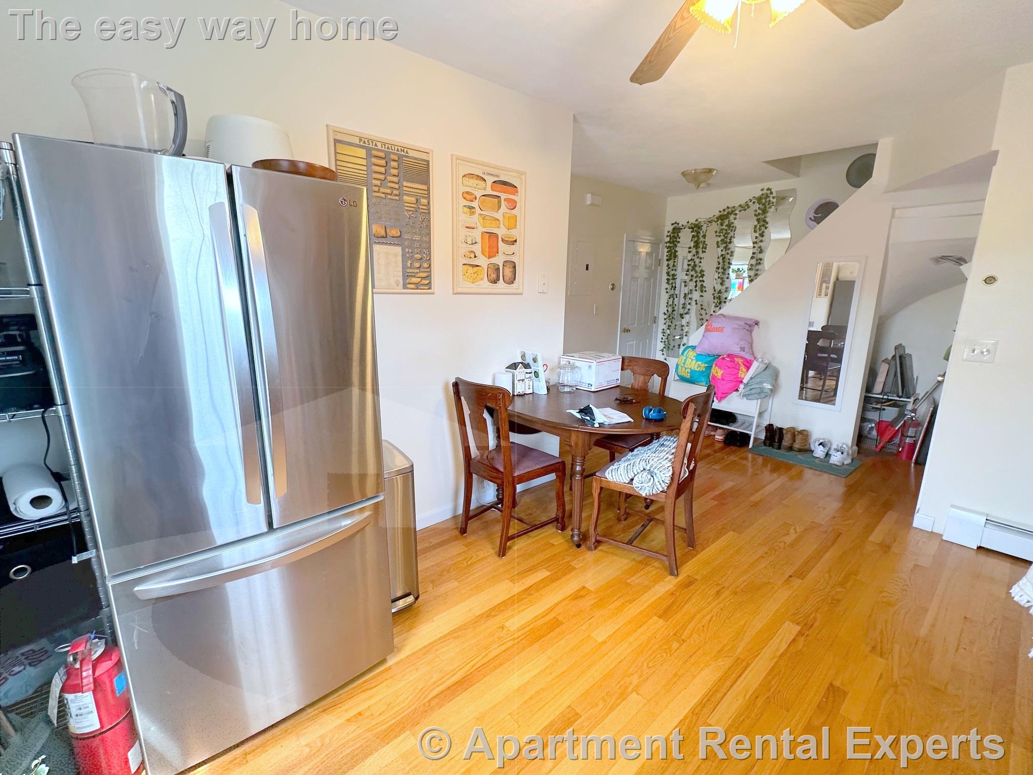 286 Salem St, Medford Square