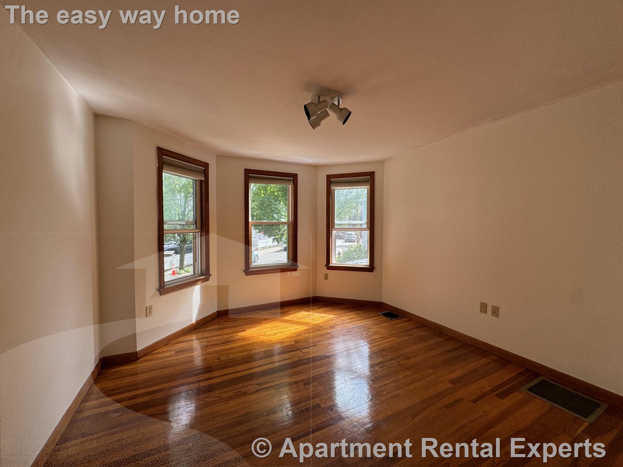 13 Dickinson St, Inman Square