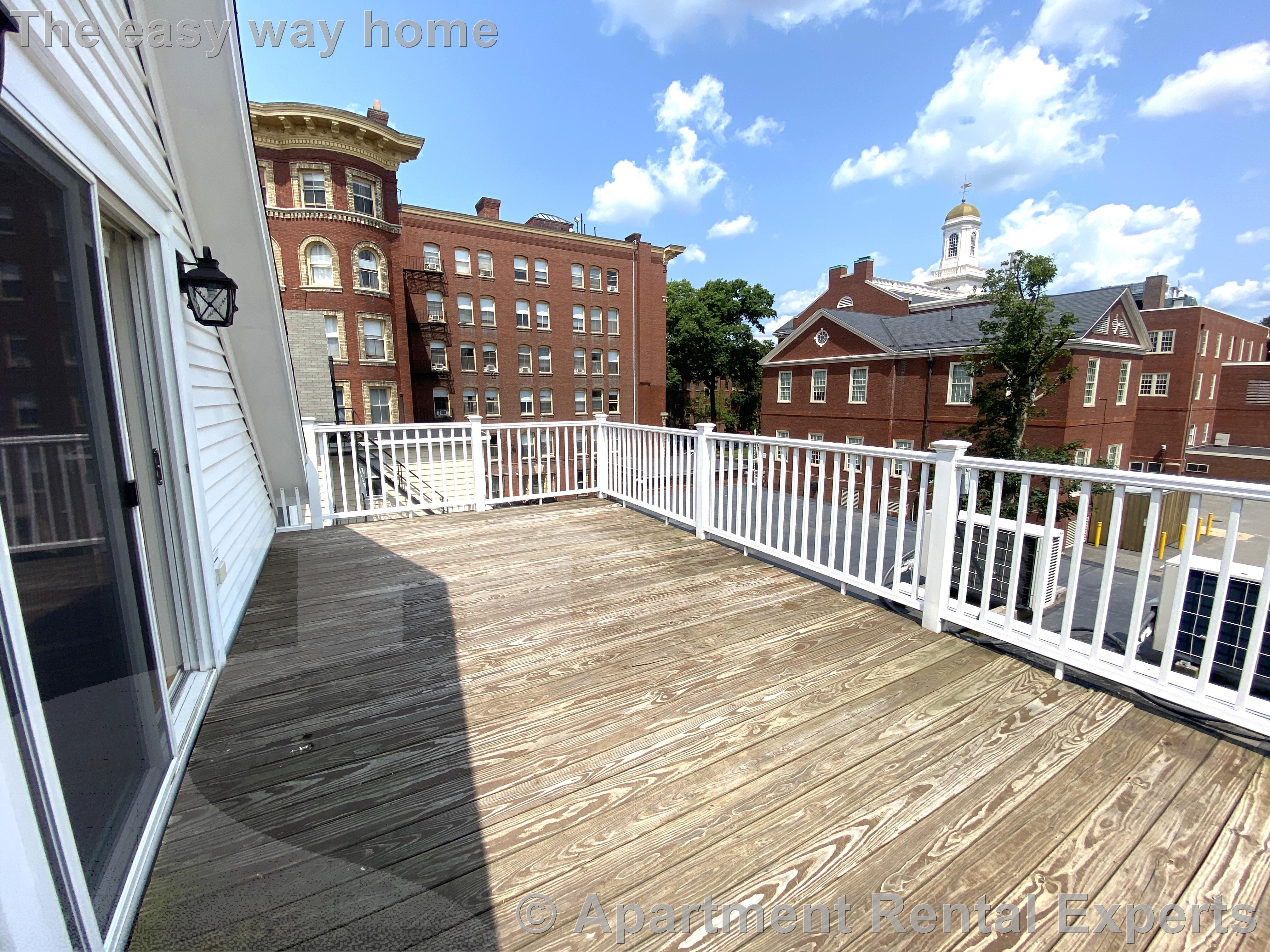 379 Harvard St, Harvard Square