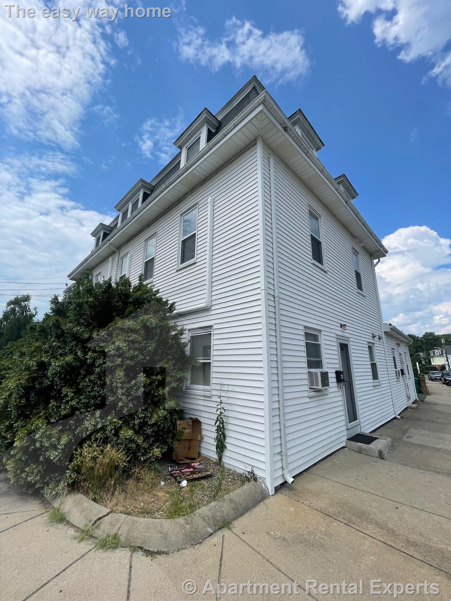 72-74 Washington St, Salem St. Area