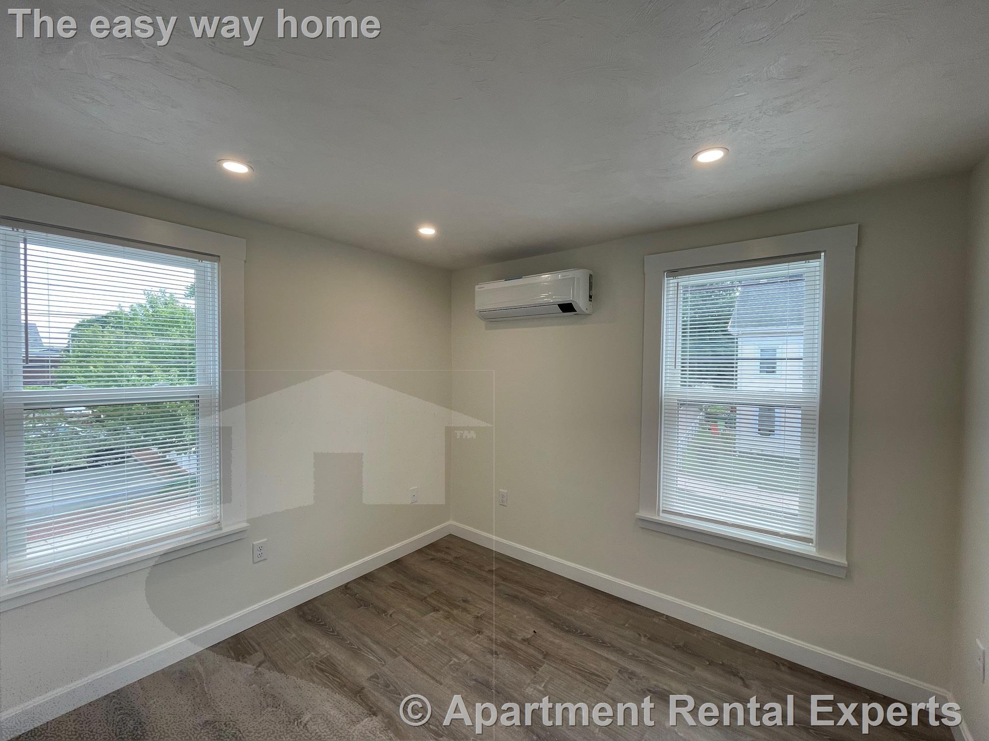 72-74 Washington St, Salem St. Area