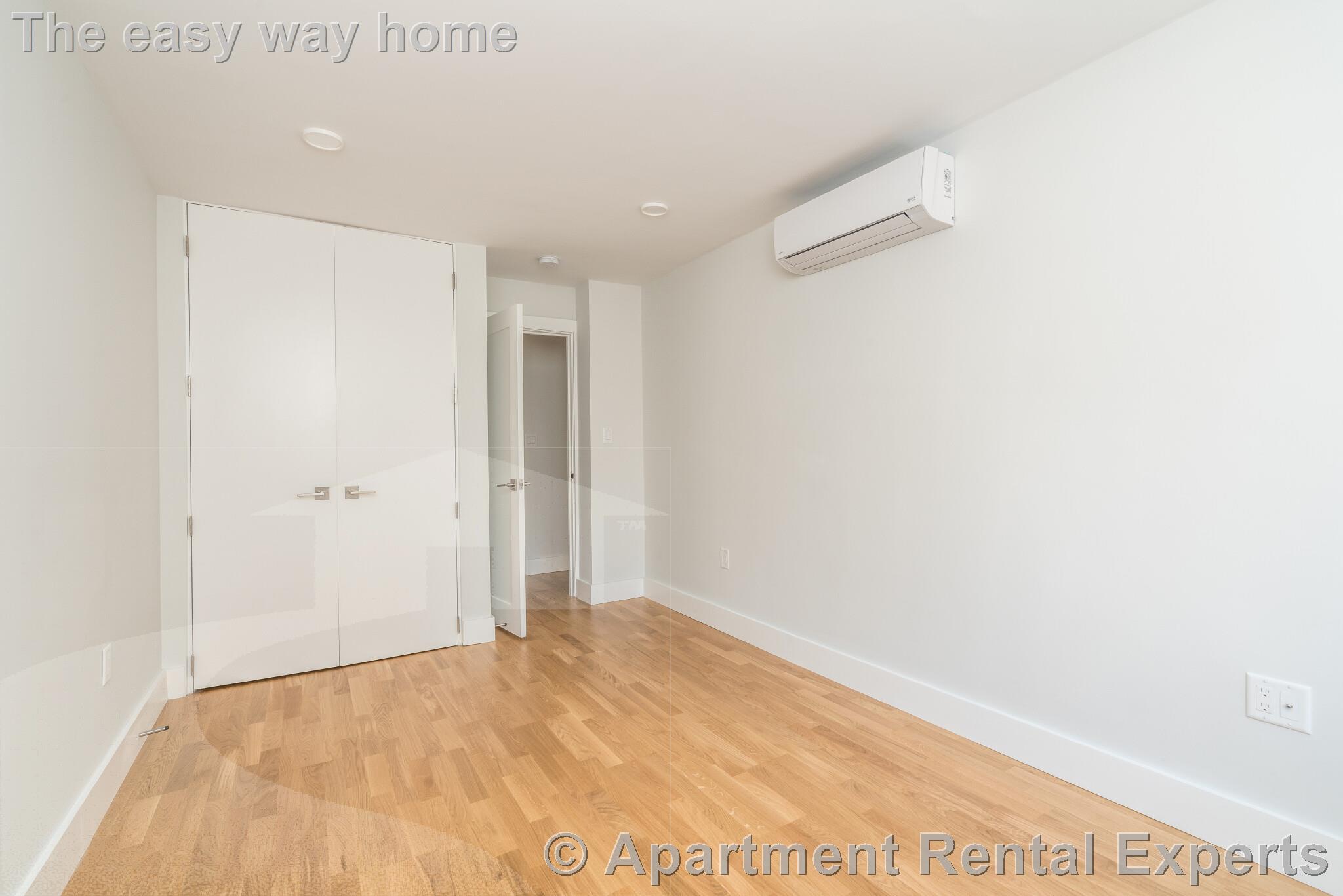 334 Harvard St, Harvard Square