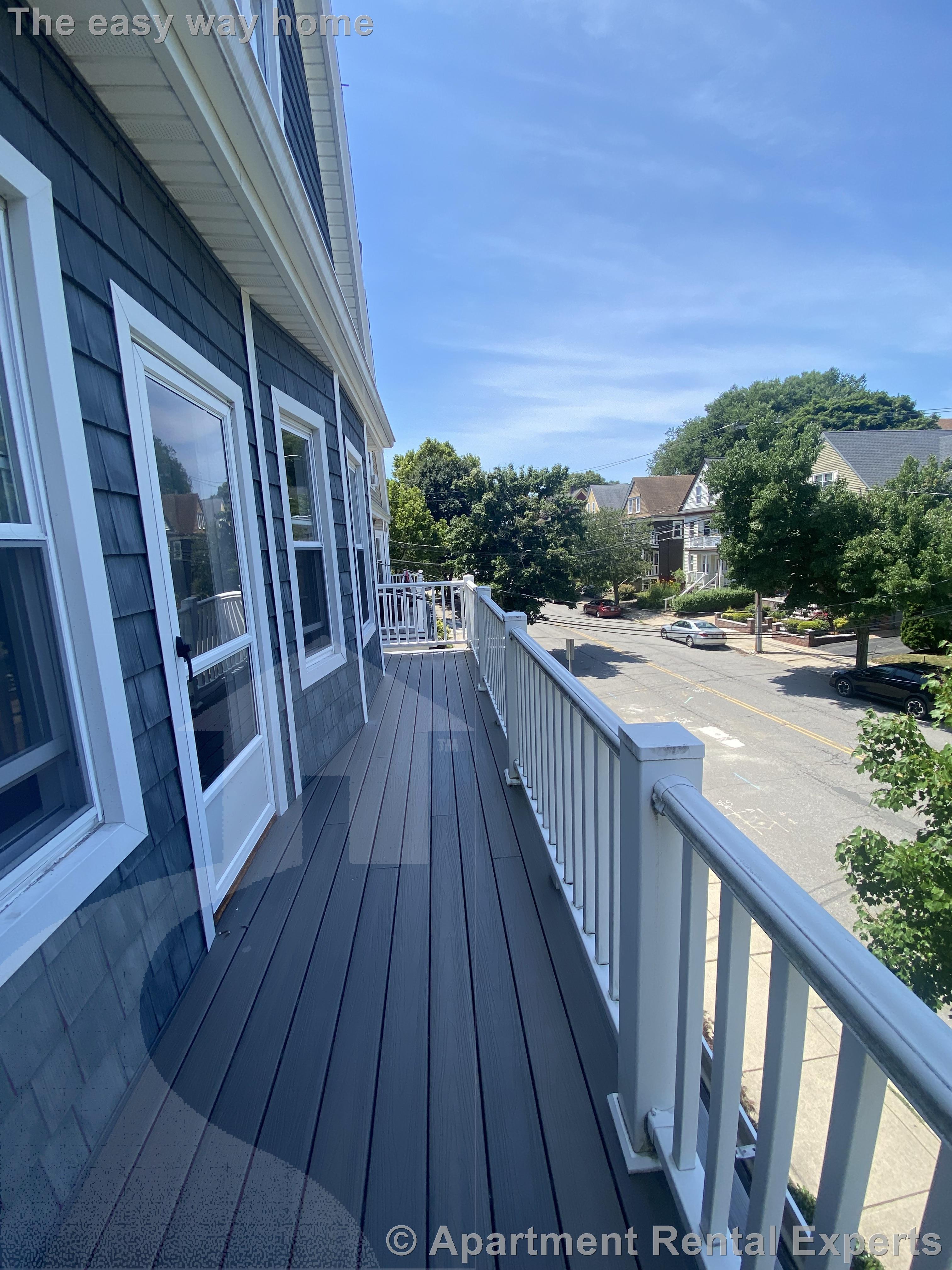 27 Packard Ave, Davis Square