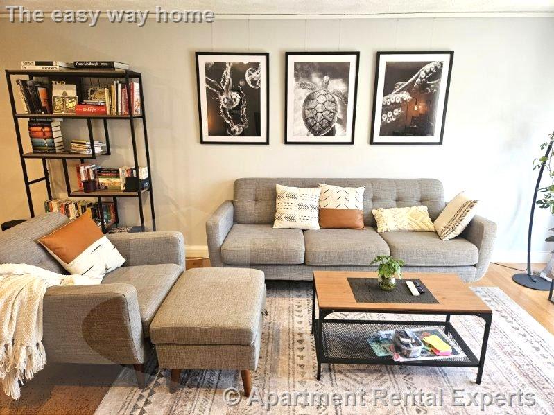 34 Hamilton Rd, Arlington Center