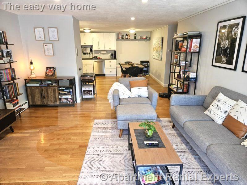 34 Hamilton Rd, Arlington Center