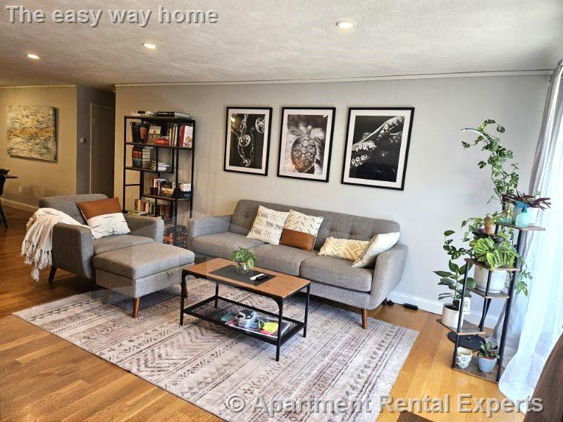 34 Hamilton Rd, Arlington Center