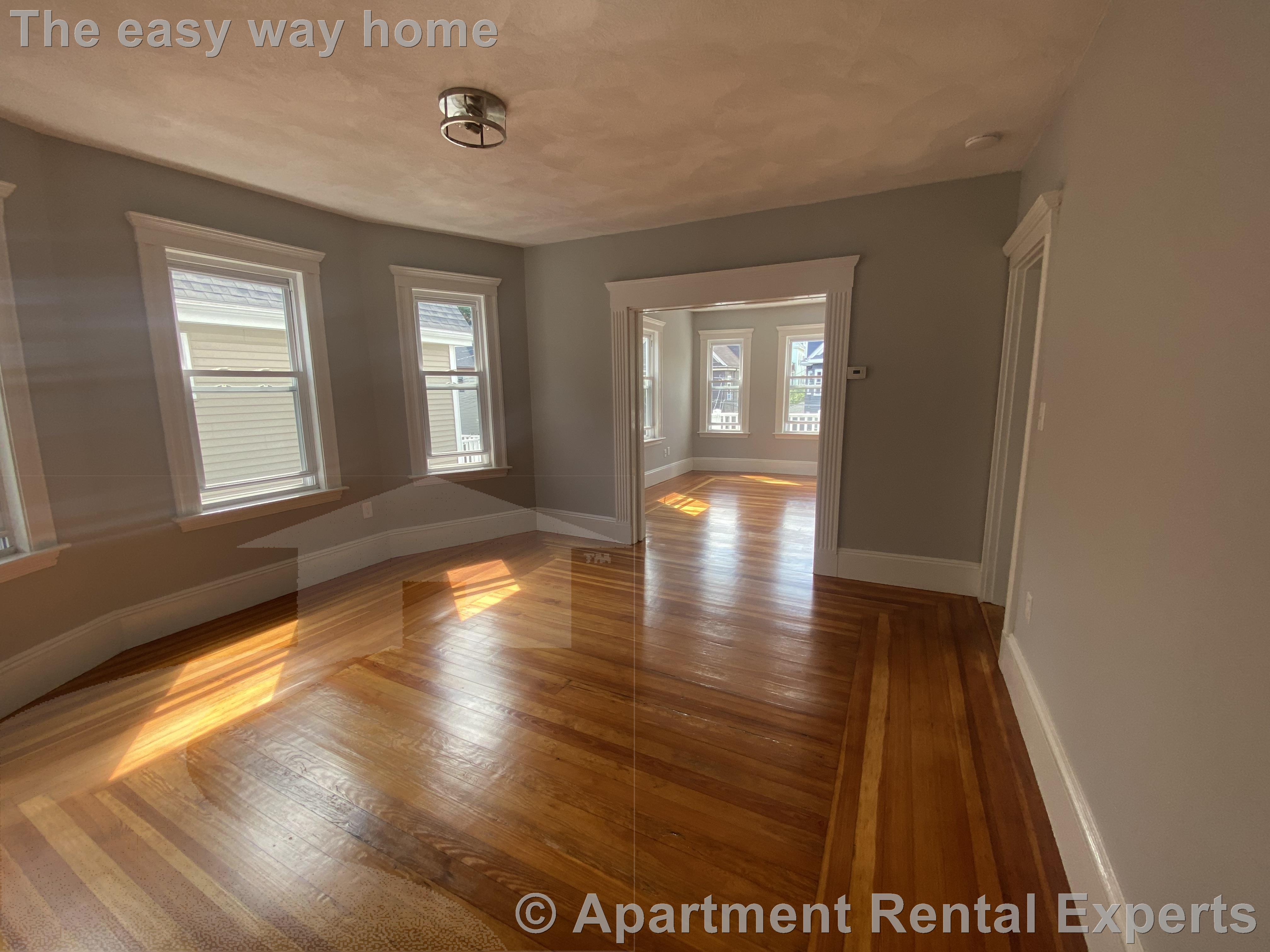 27 Packard Ave, Davis Square