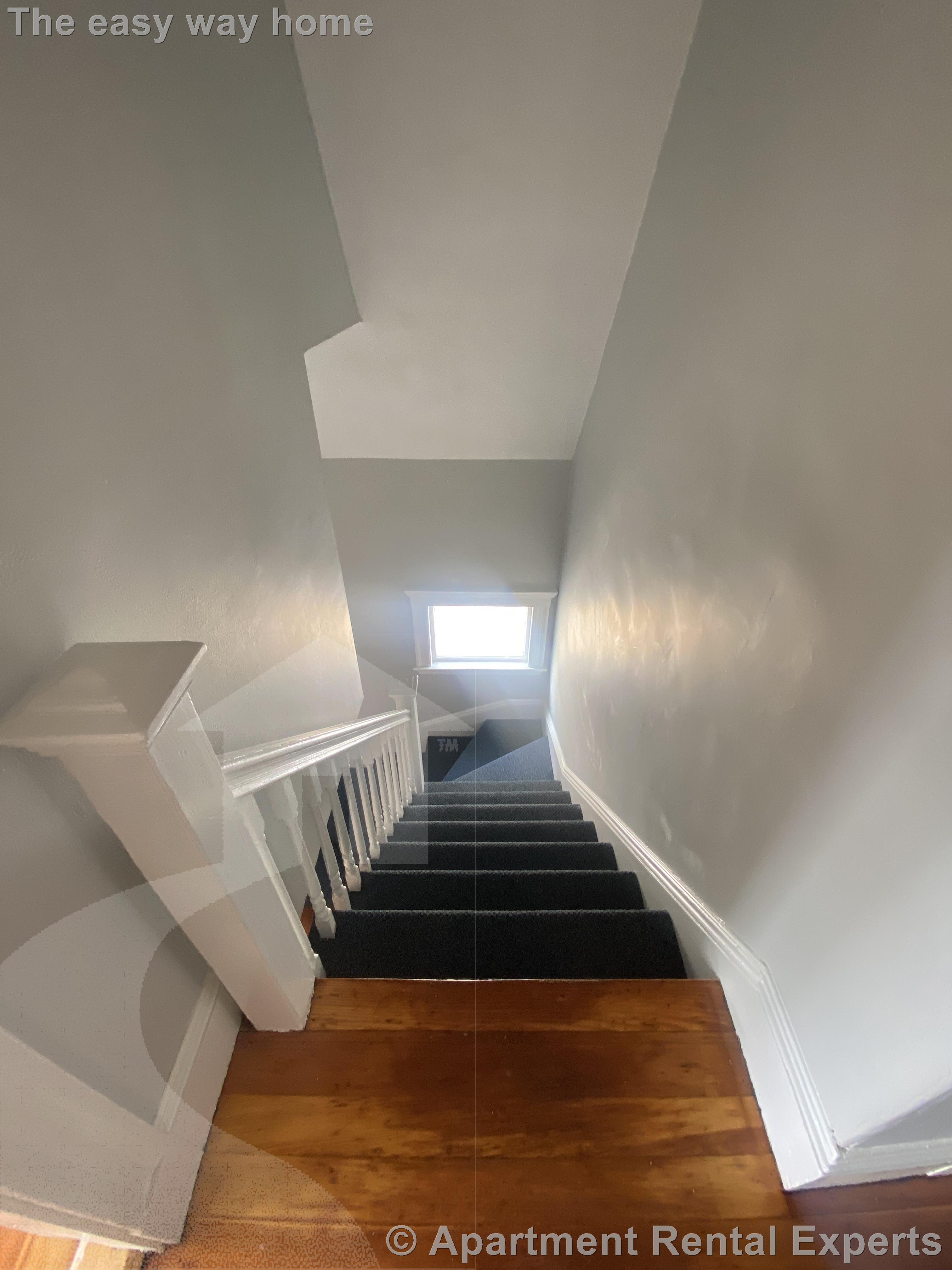 27 Packard Ave, Davis Square