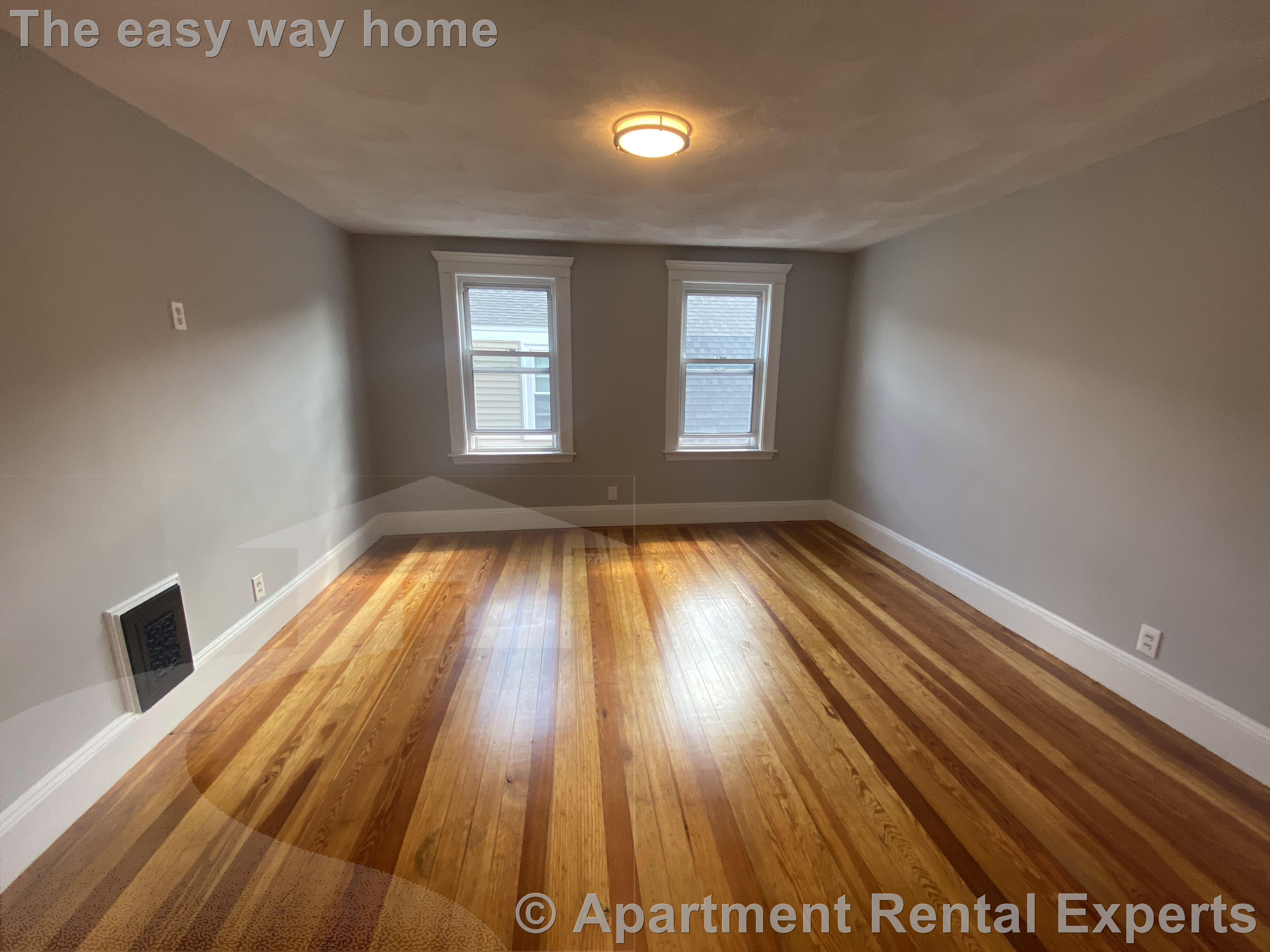 27 Packard Ave, Davis Square