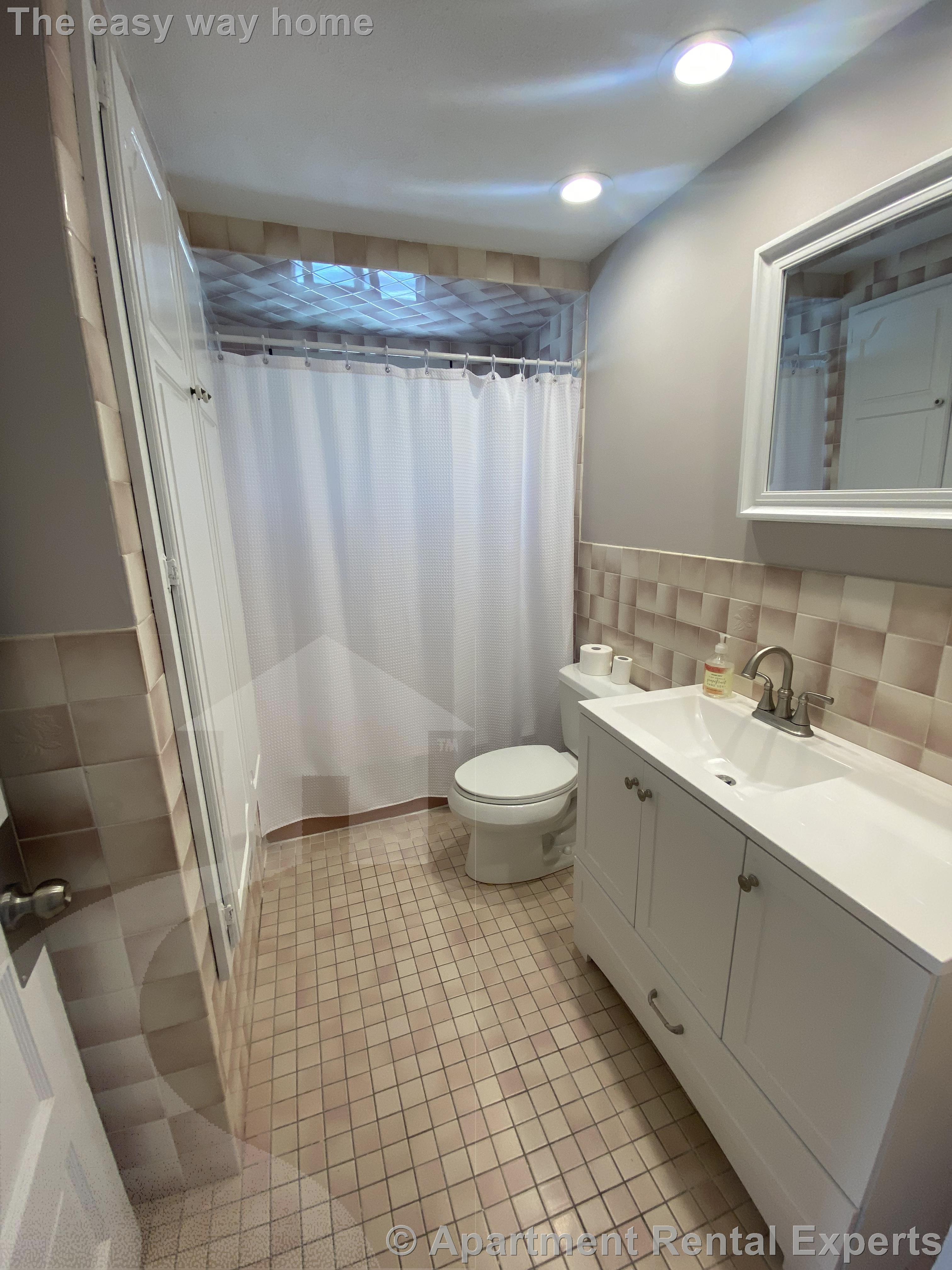 27 Packard Ave, Davis Square