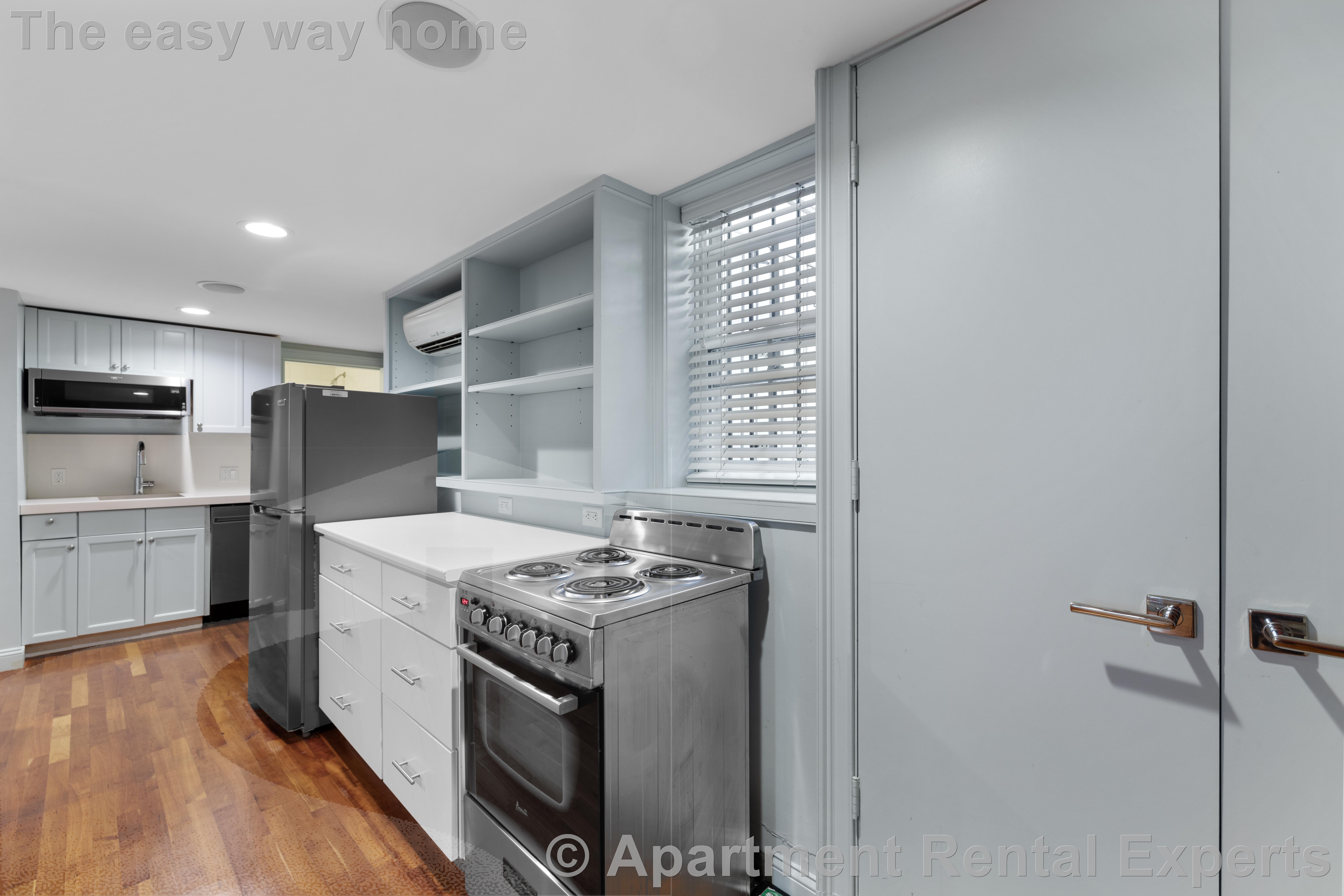 121 Columbia St, Central Square