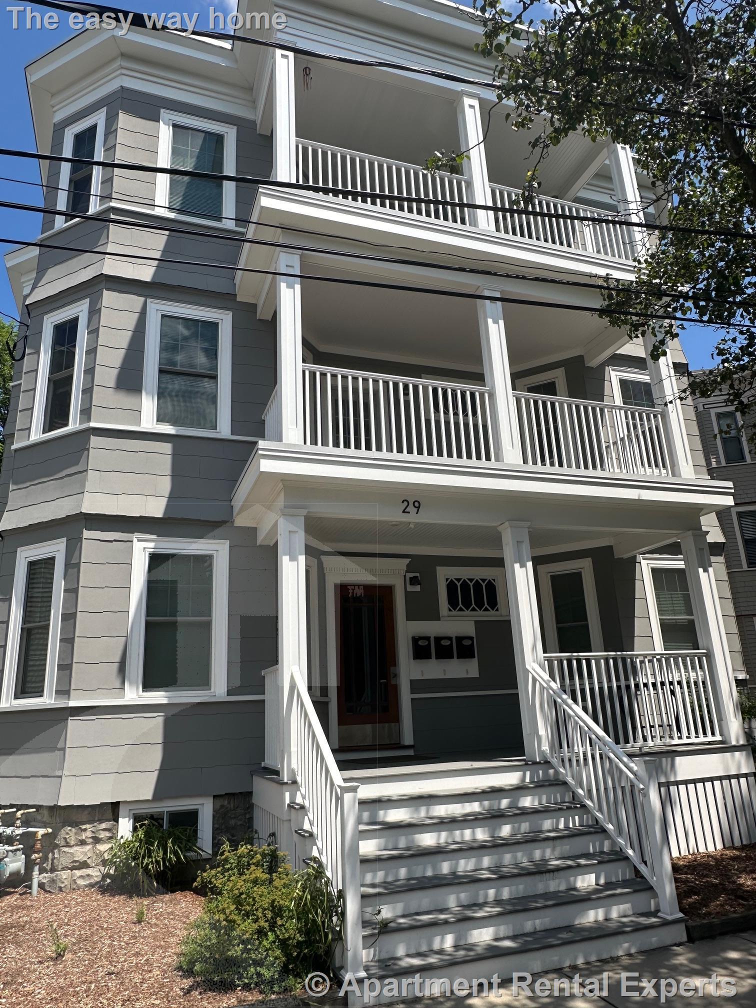 29 Vassal Ln, Huron Village