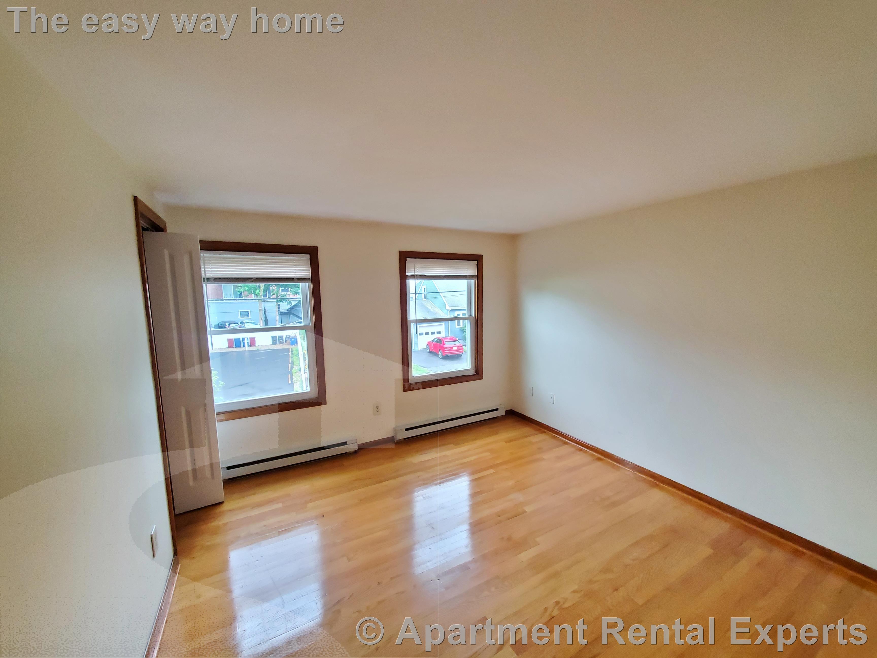 10 Waverly Pl, Melrose