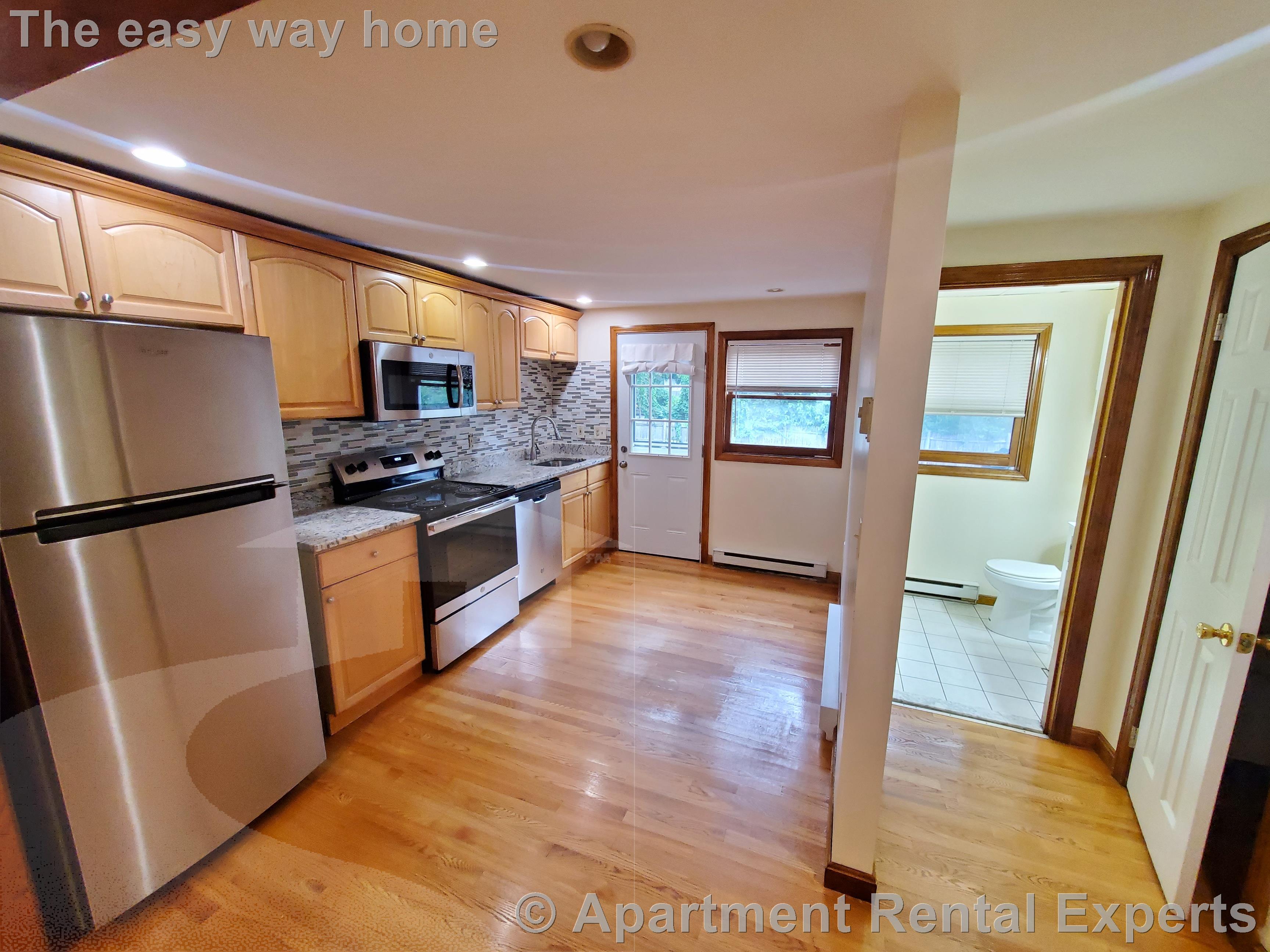 10 Waverly Pl, Melrose