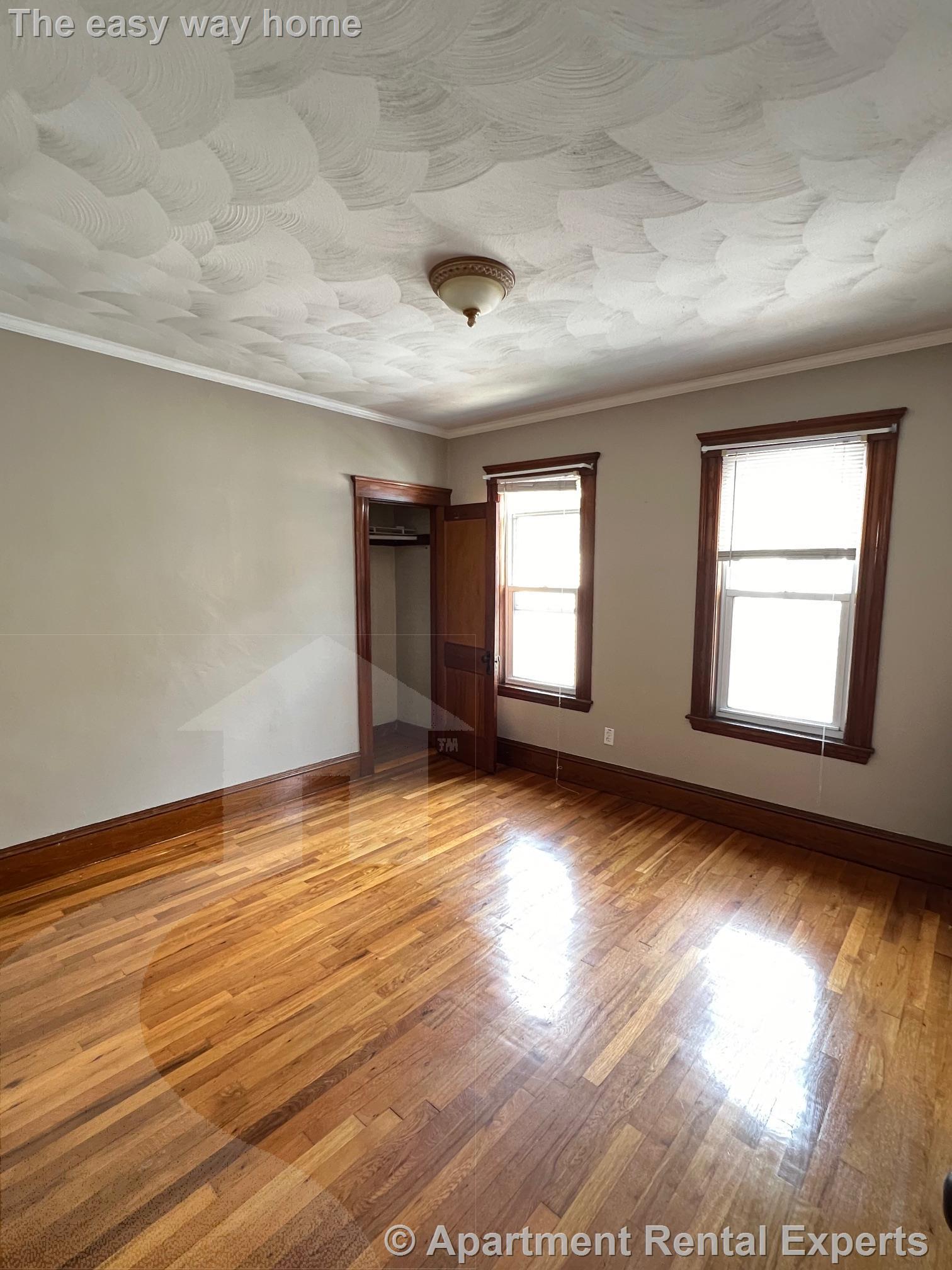 367 Alewife Brook Pkwy, Tufts