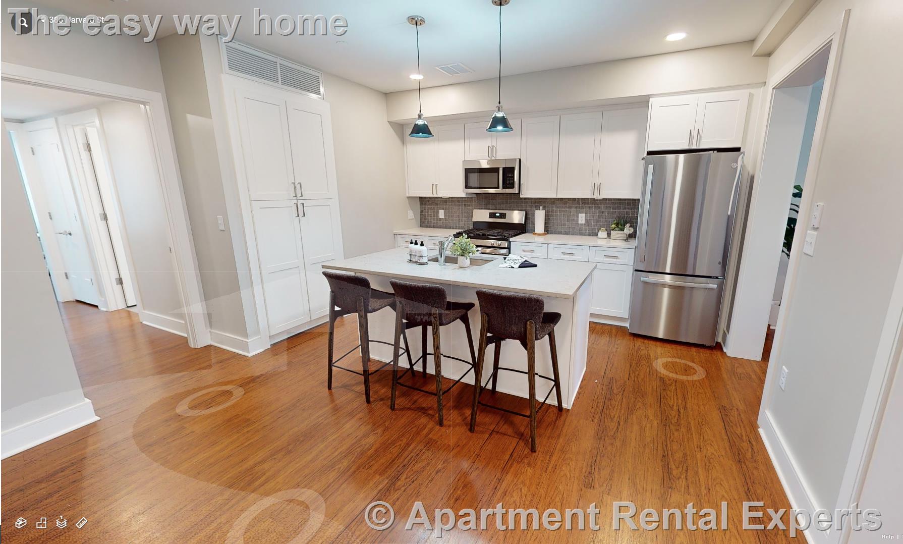 392 Harvard St, Harvard Square