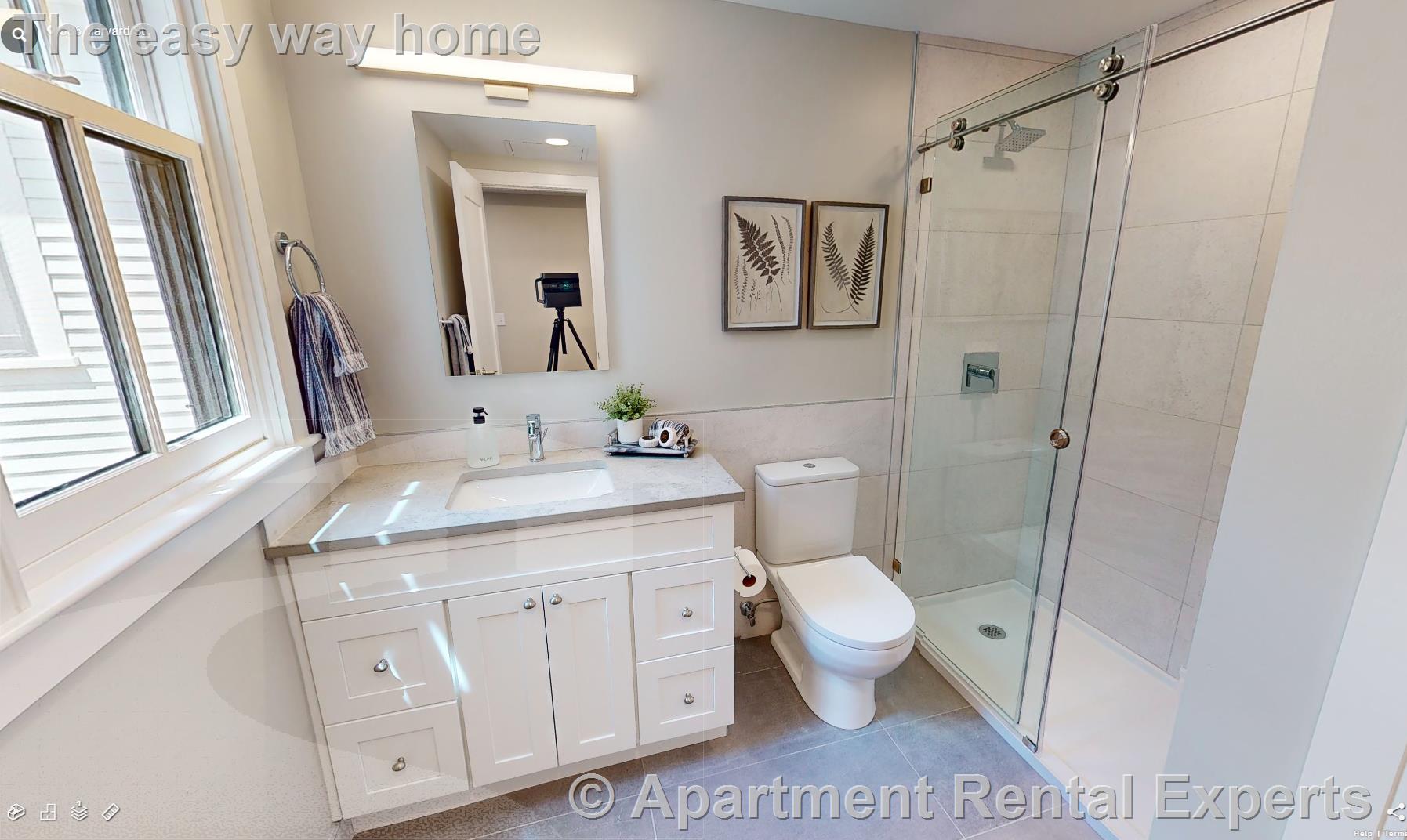 392 Harvard St, Harvard Square