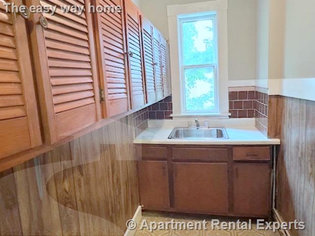 14 Cleveland St, Porter Square