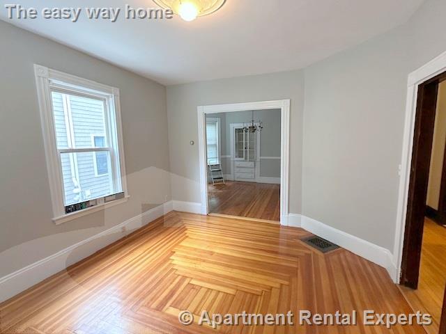 14 Cleveland St, Porter Square