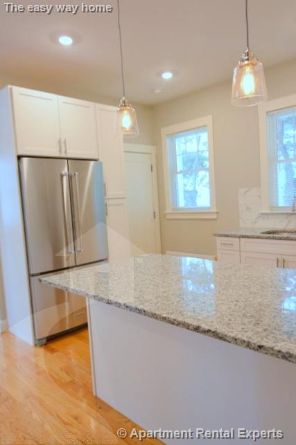 29 Vassal Ln, Huron Village