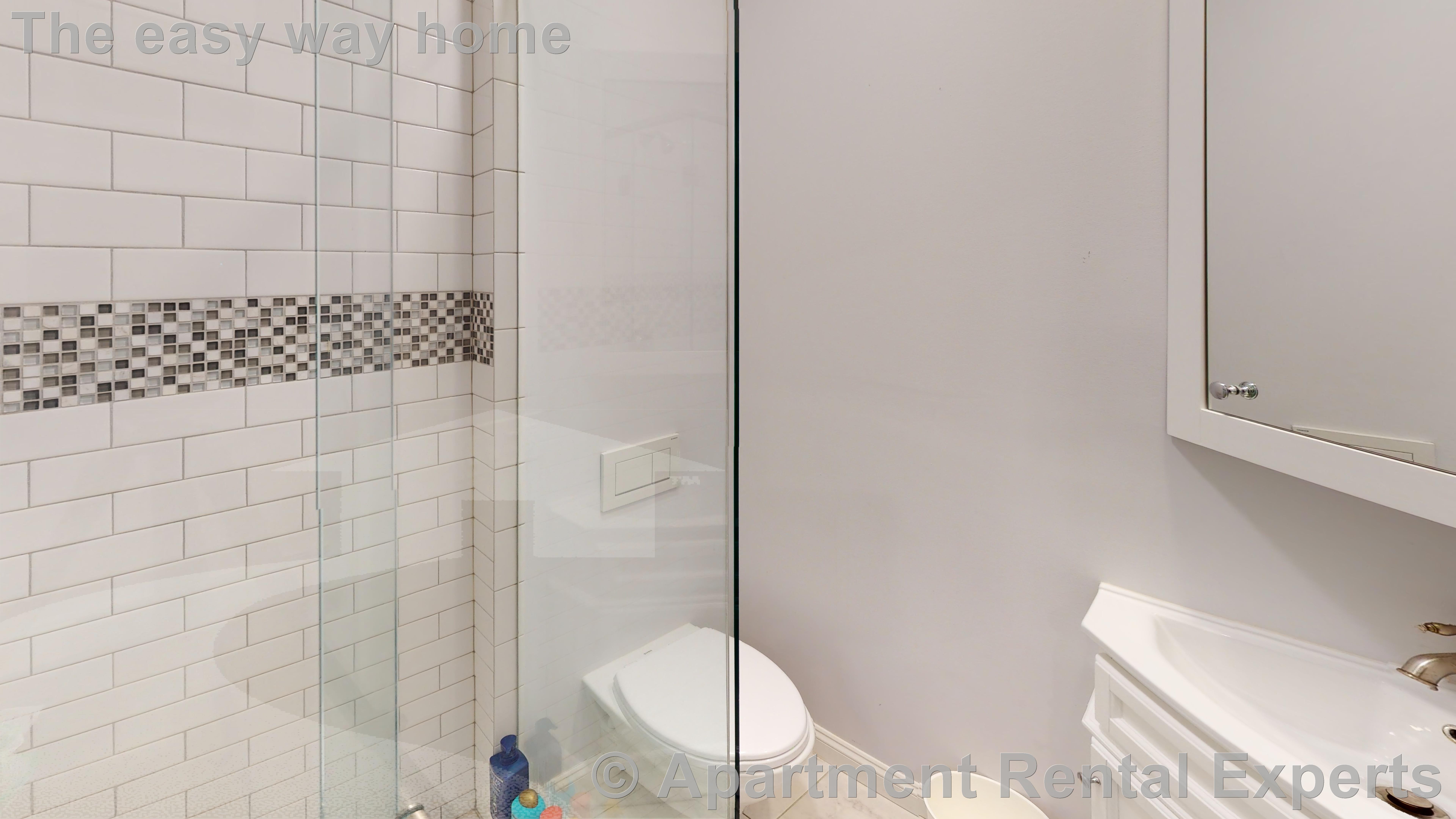 9A Ashton Pl, Harvard Square