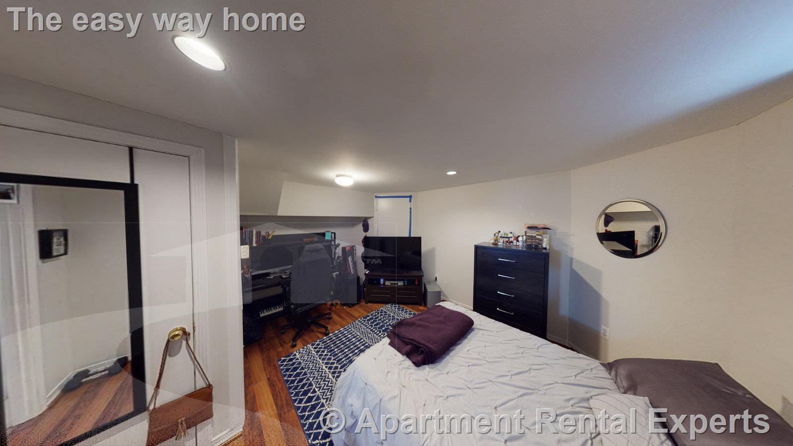 9B Ashton Pl, Harvard Square