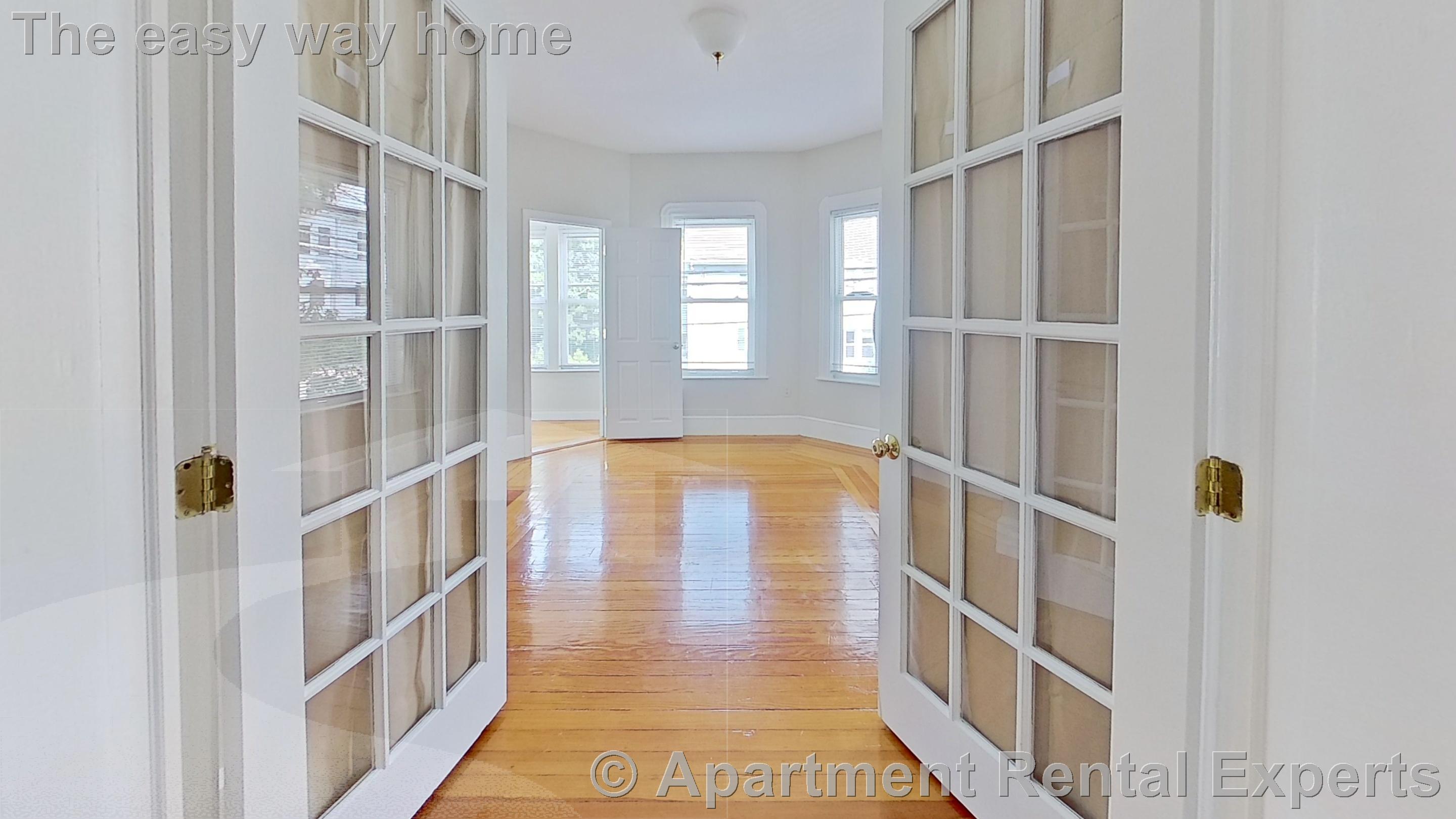 124 Cedar St, Davis Square