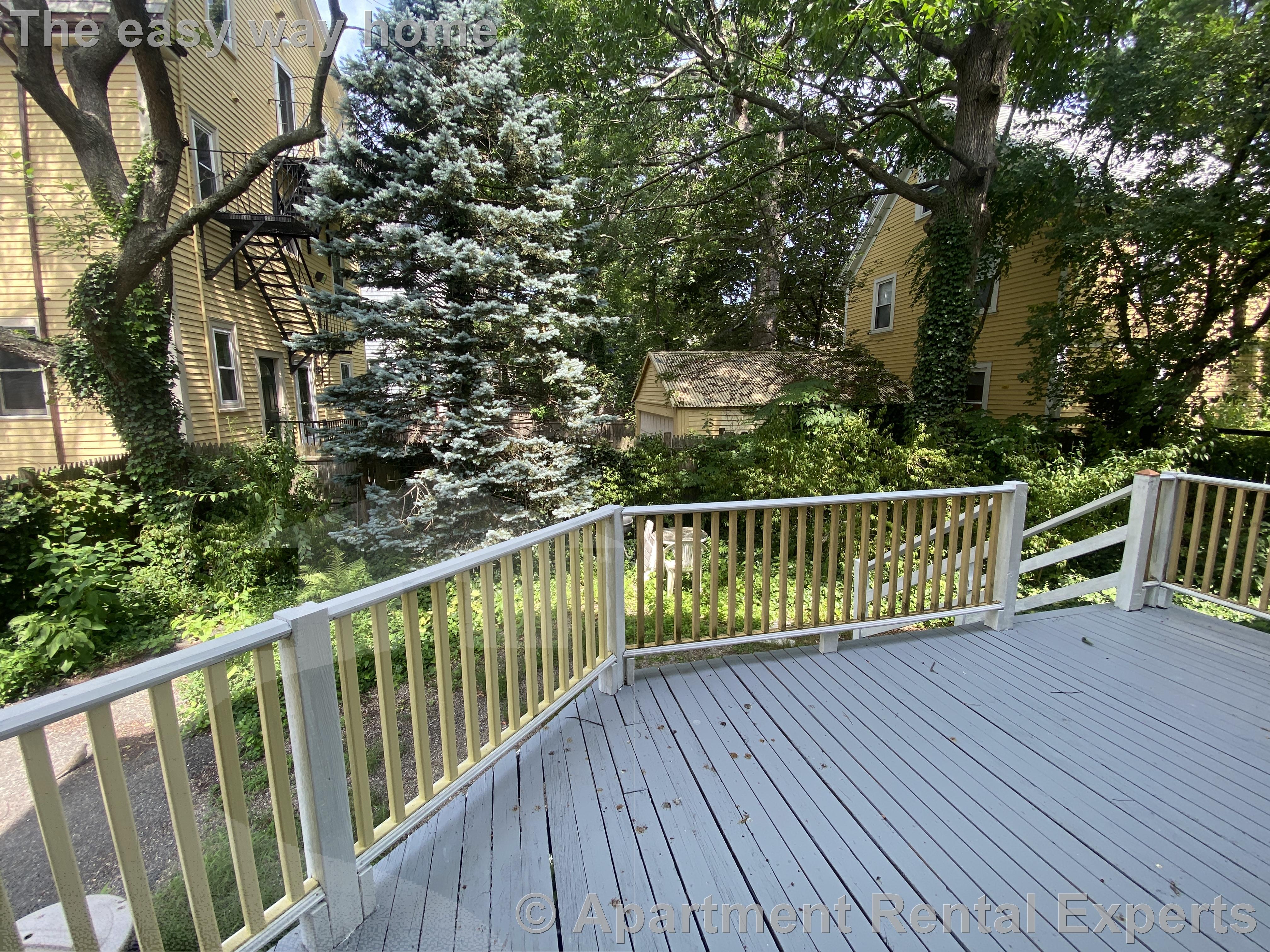 65 Hammond St, Harvard Square