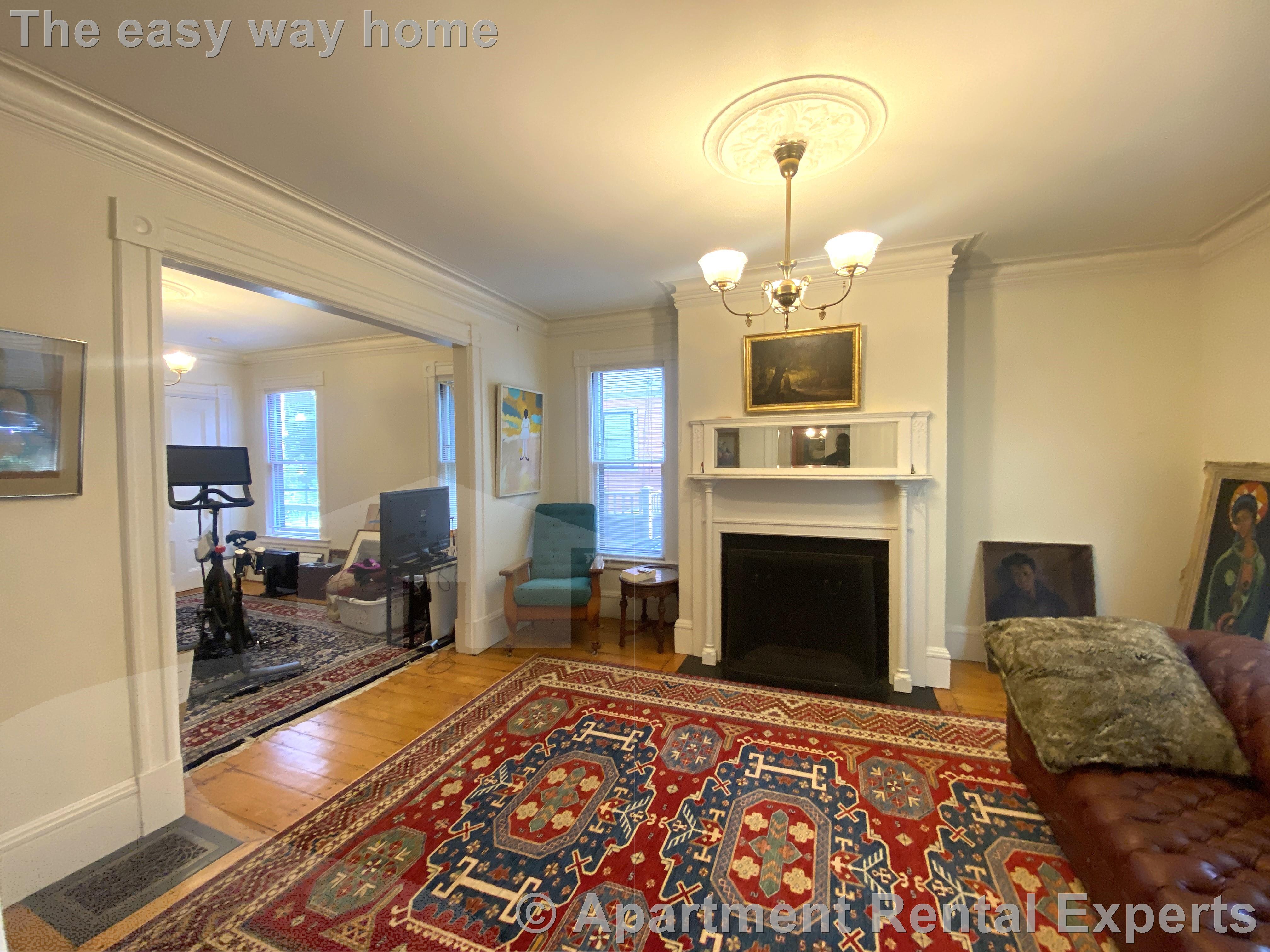 65 Hammond St, Harvard Square