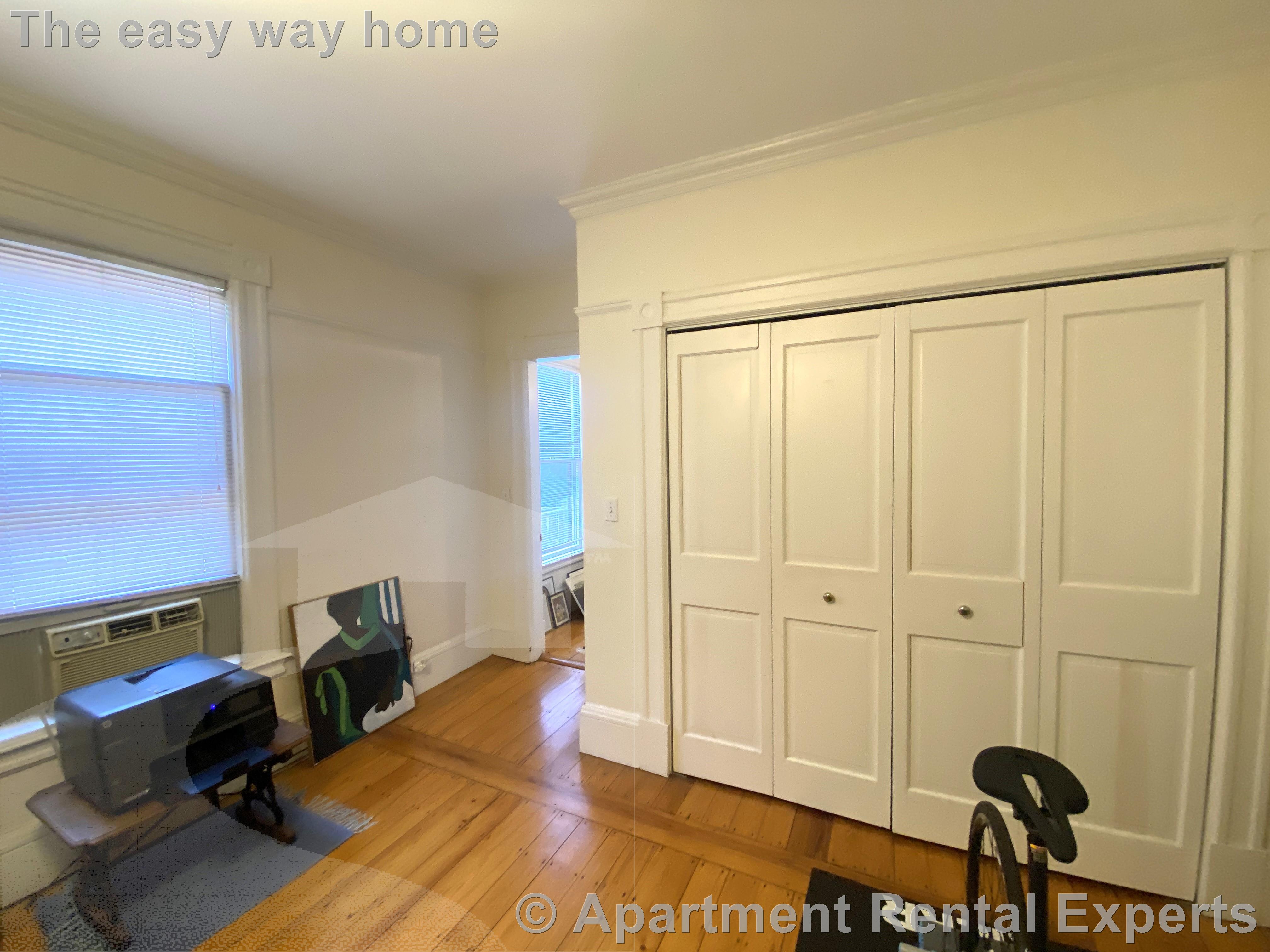 65 Hammond St, Harvard Square