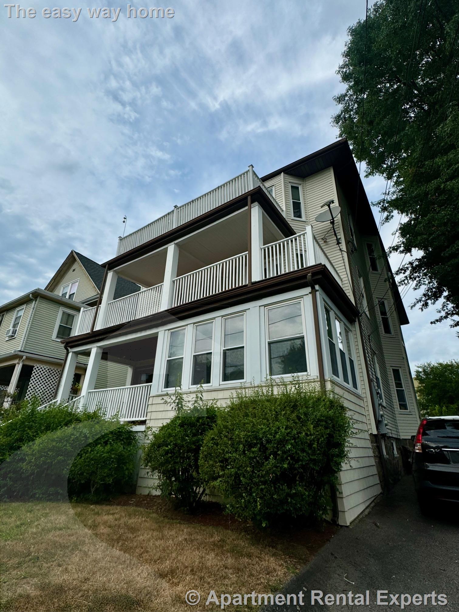 110 Sharon St, West Medford