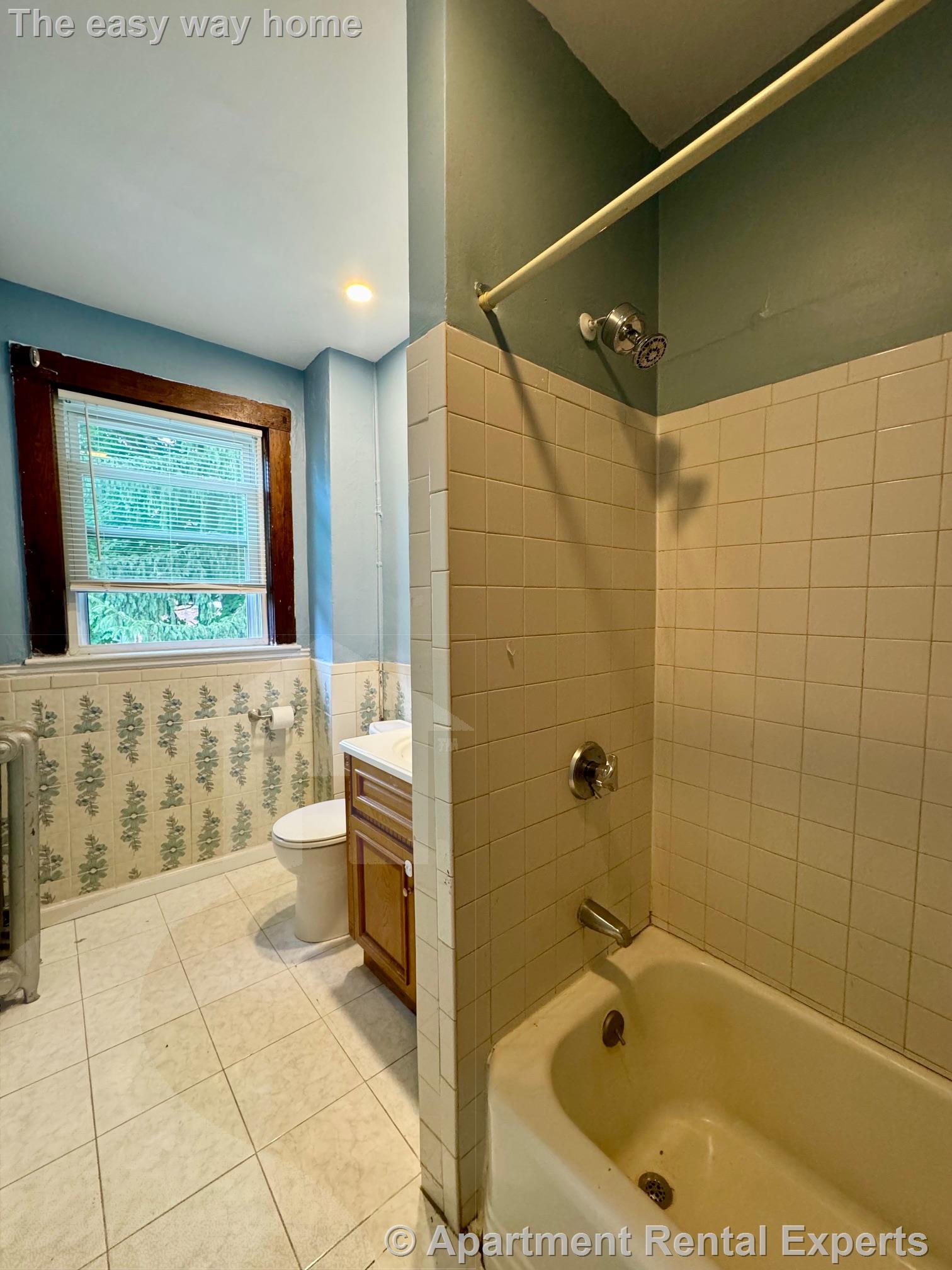 110 Sharon St, West Medford