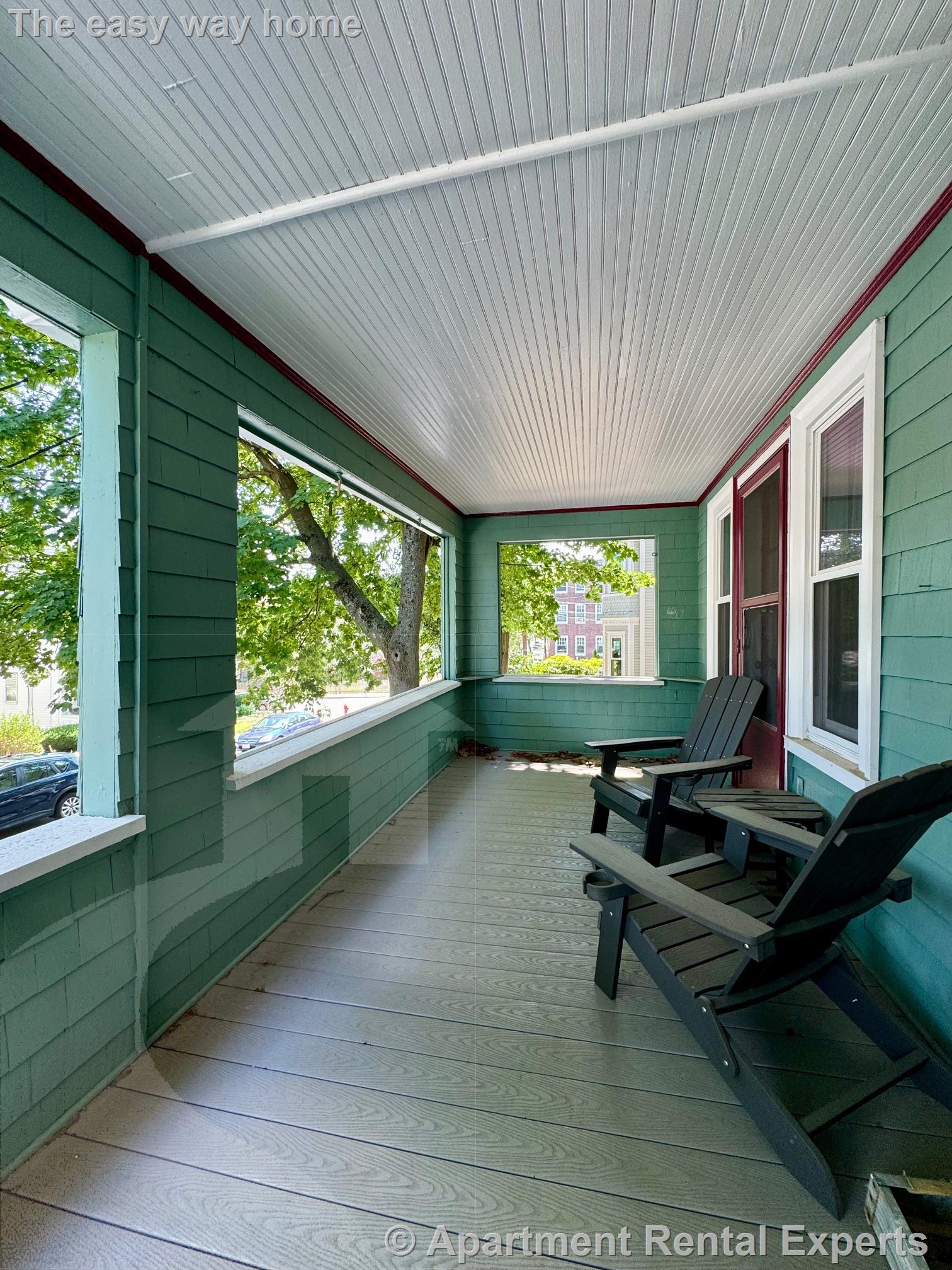 63 Liberty Ave, Davis Square