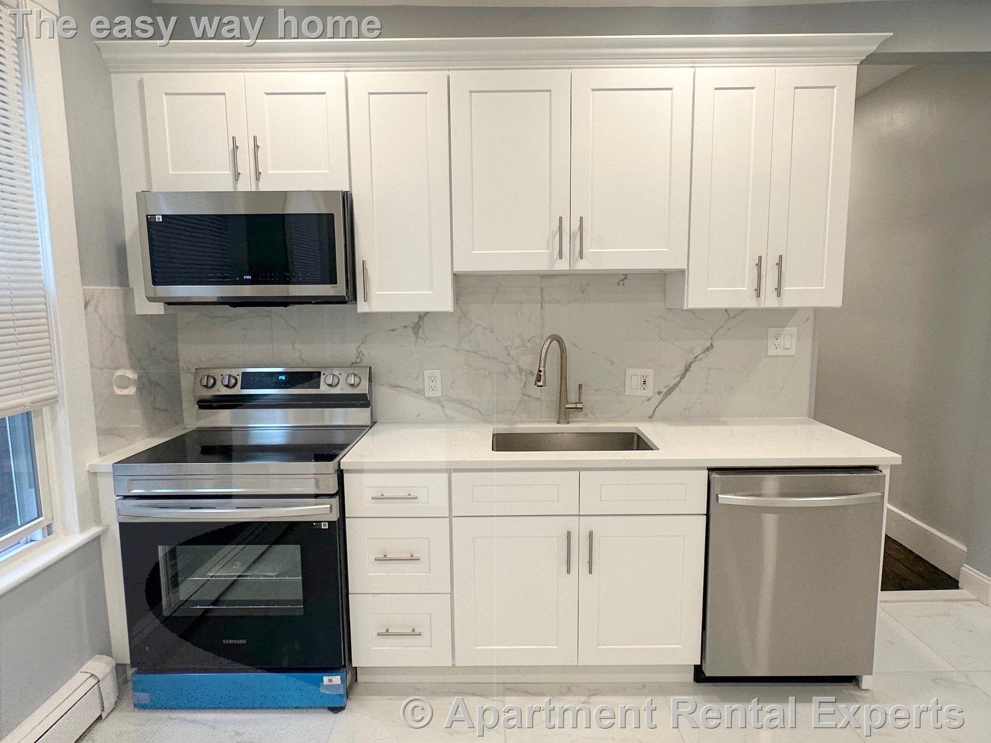 507 Green St, Central Square