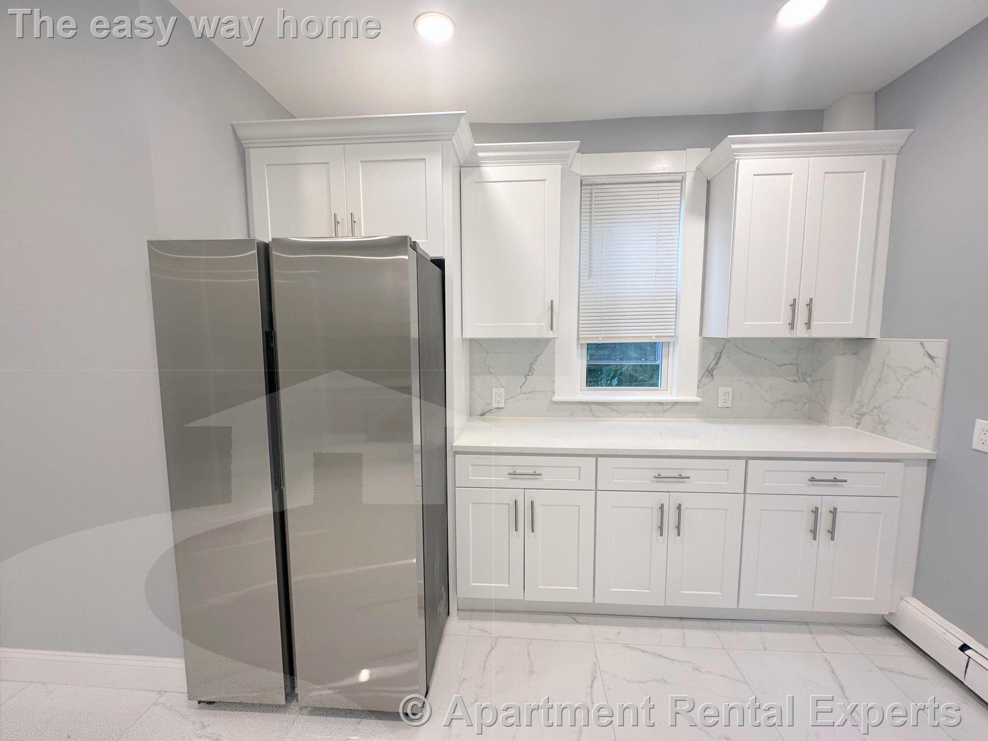 507 Green St, Central Square