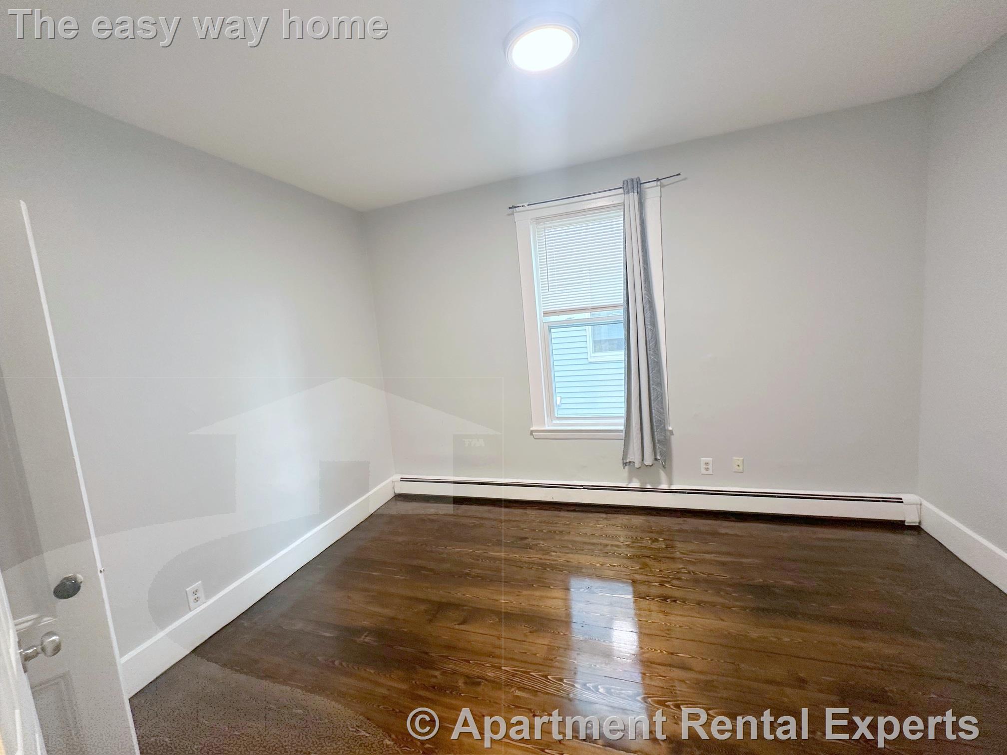 507 Green St, Central Square