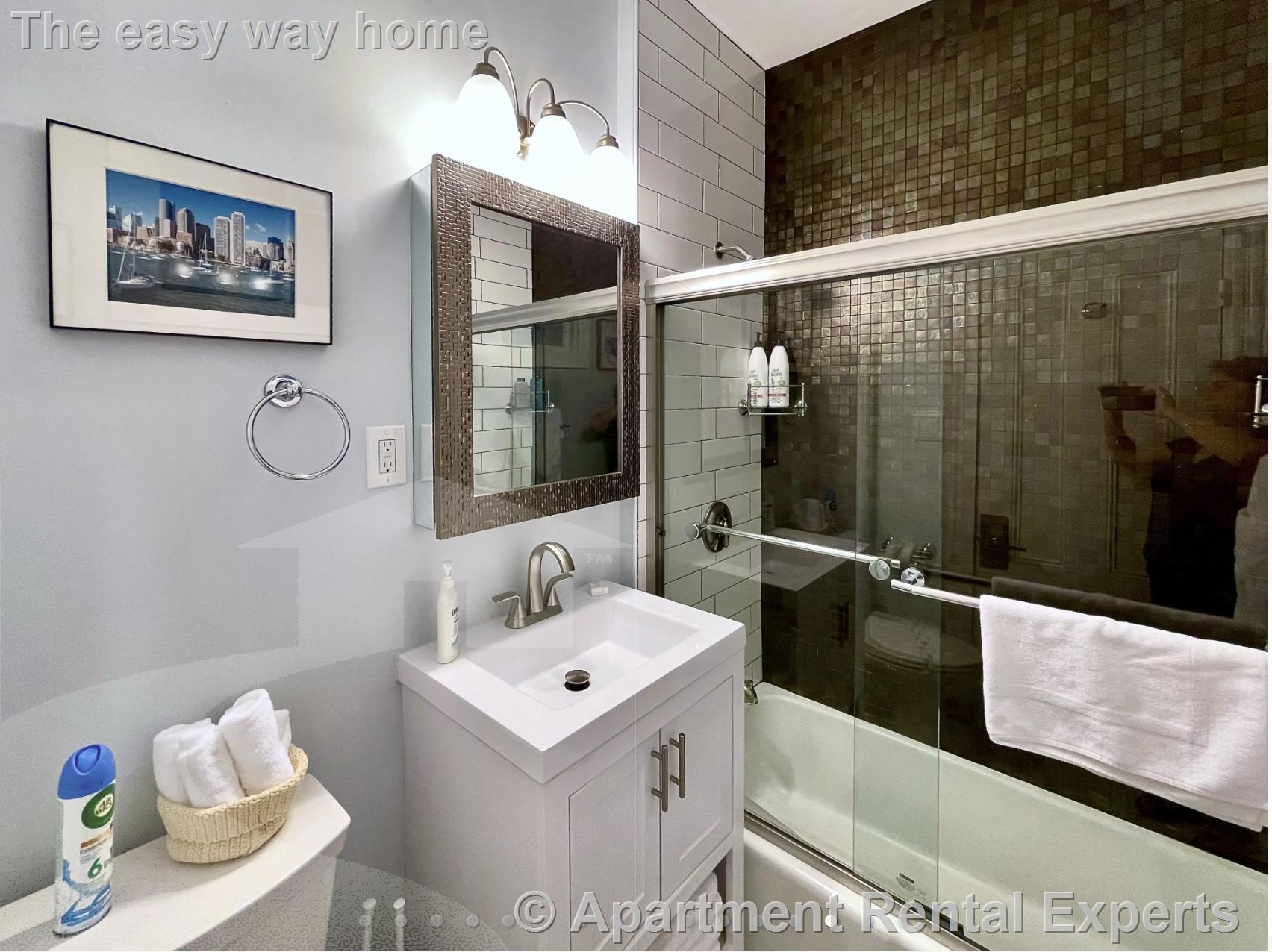 322 Western Ave, Central Square