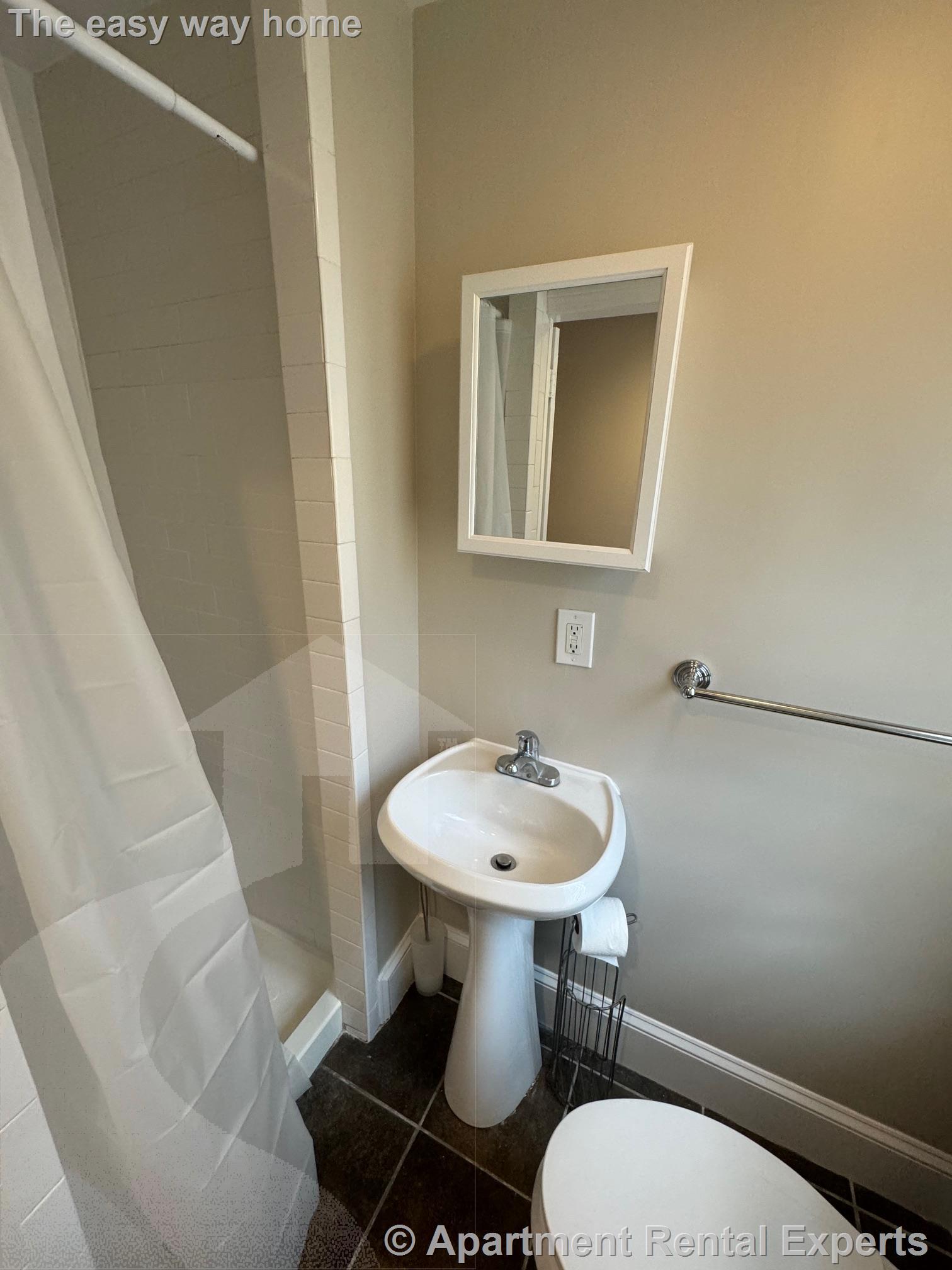 510 Medford St, Magoun Square