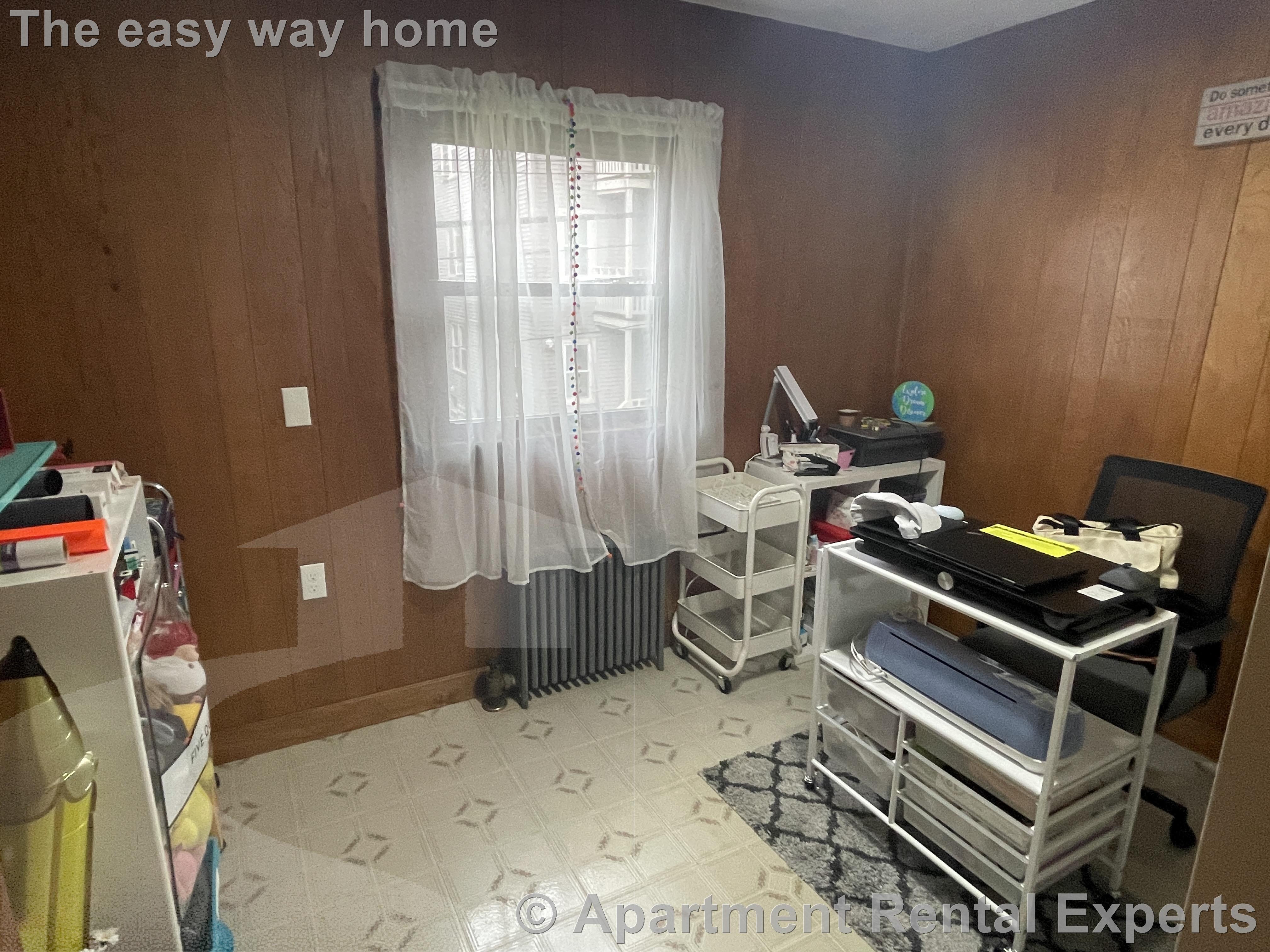 219 Powderhouse Blvd, Teele Square