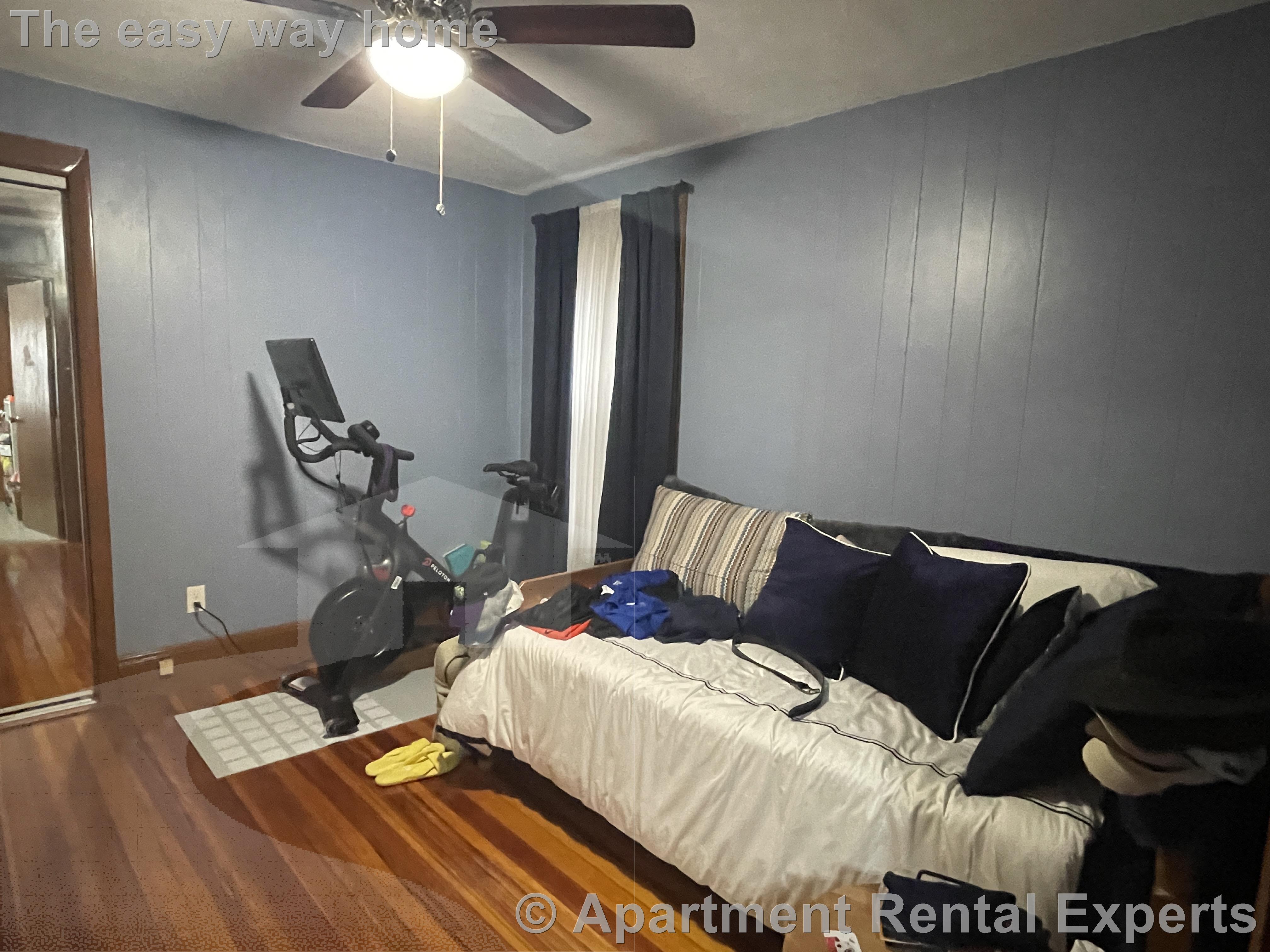 219 Powderhouse Blvd, Teele Square