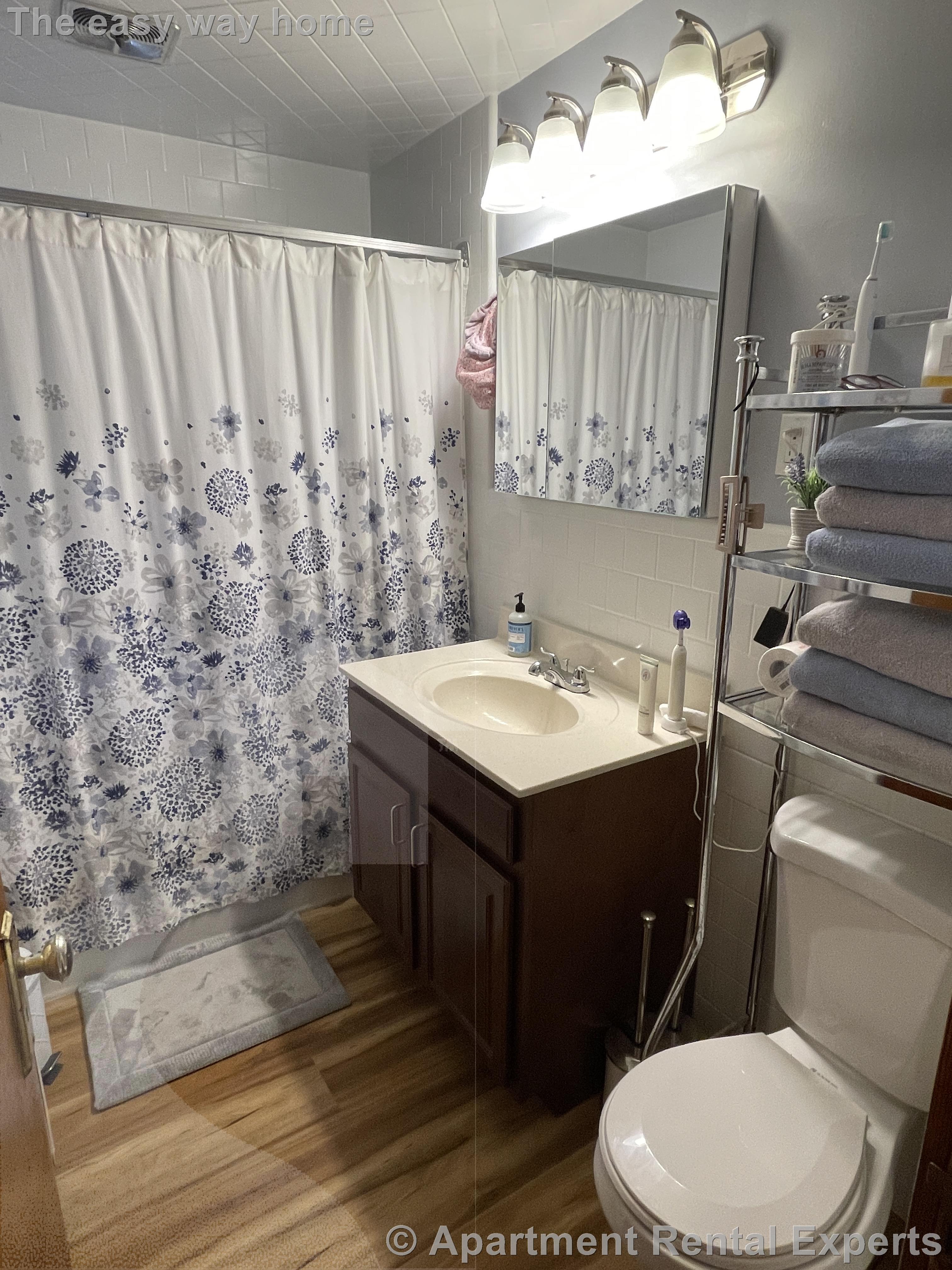 219 Powderhouse Blvd, Teele Square