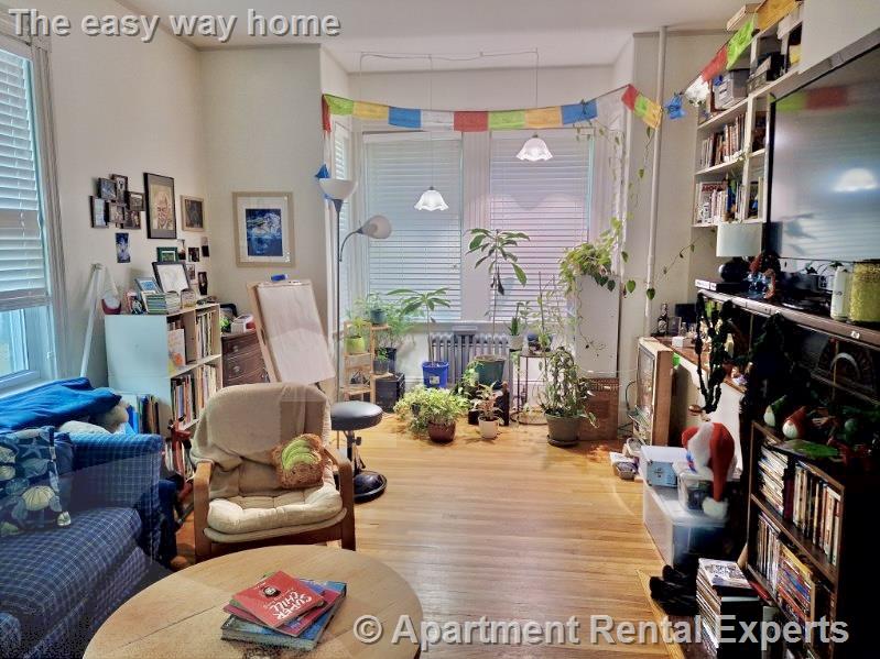 69 Sharon St, West Medford