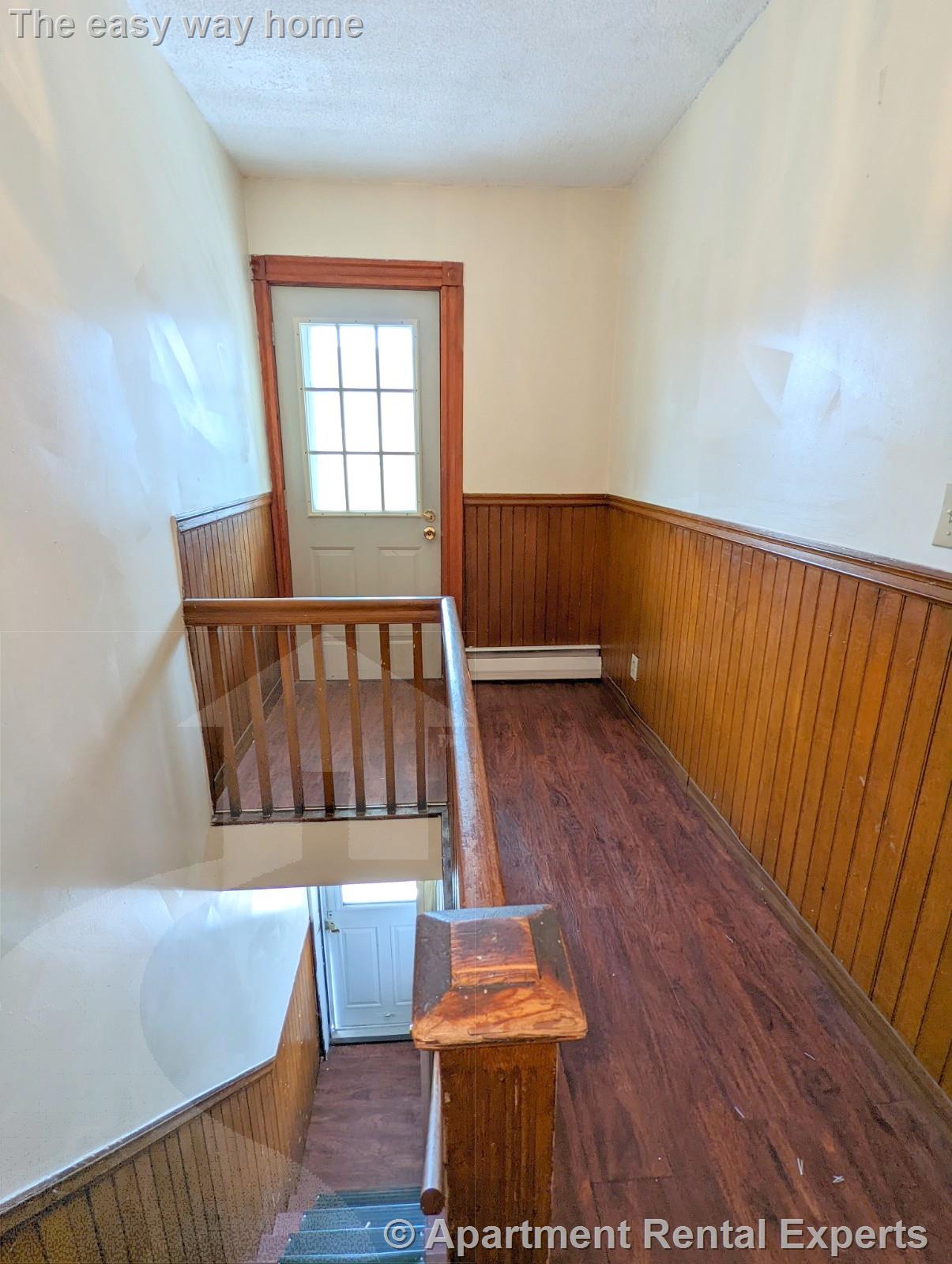 9 Lowell Ter, Magoun Square